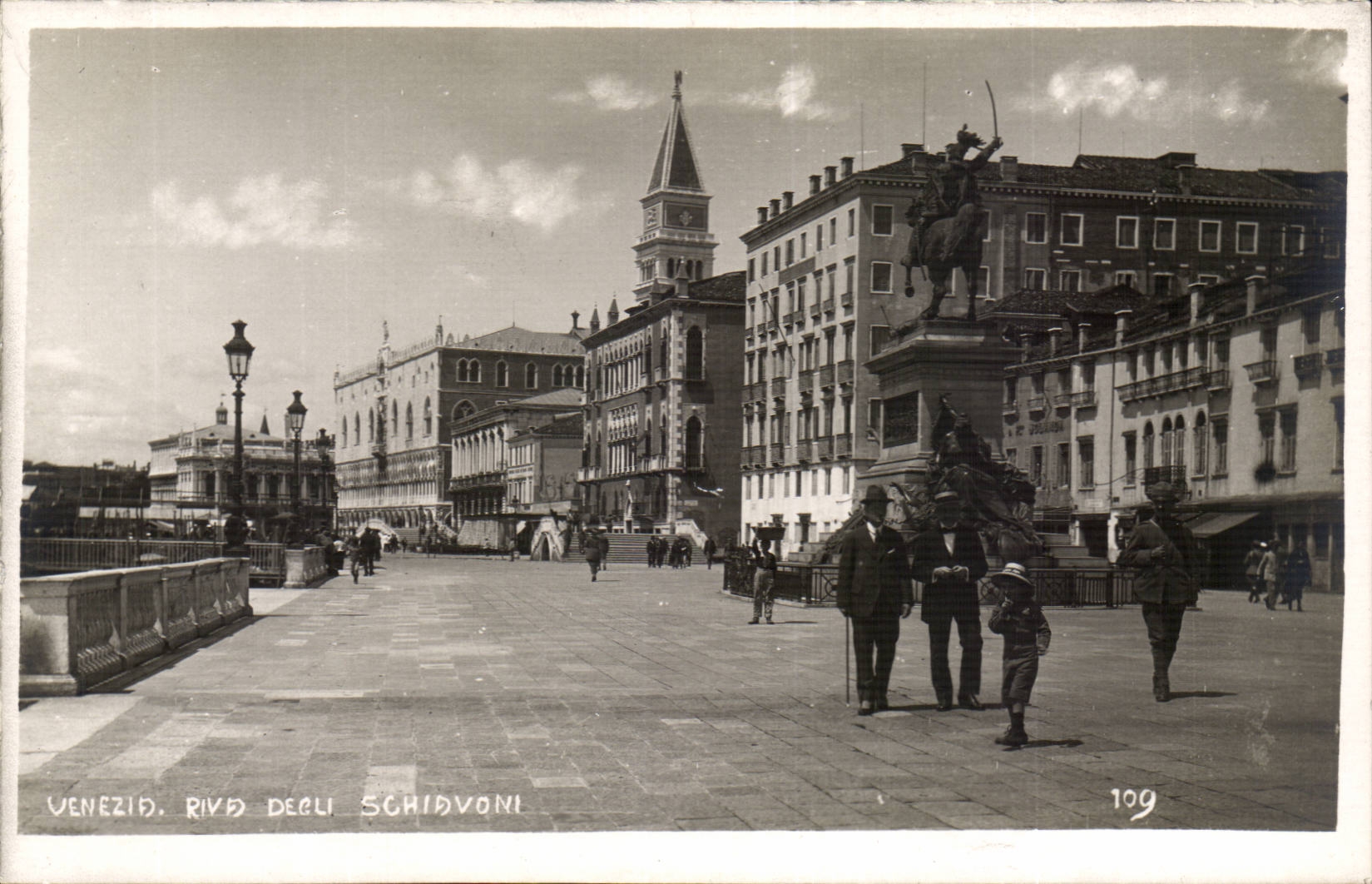 CPA Italy Italia Venezia Rivetted Decli Schiavoni