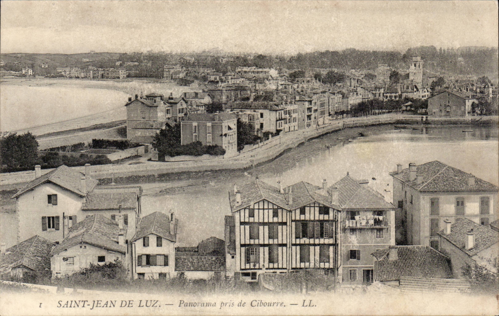 CPA Saint Jean de Luz Panorama pris de Cibourre