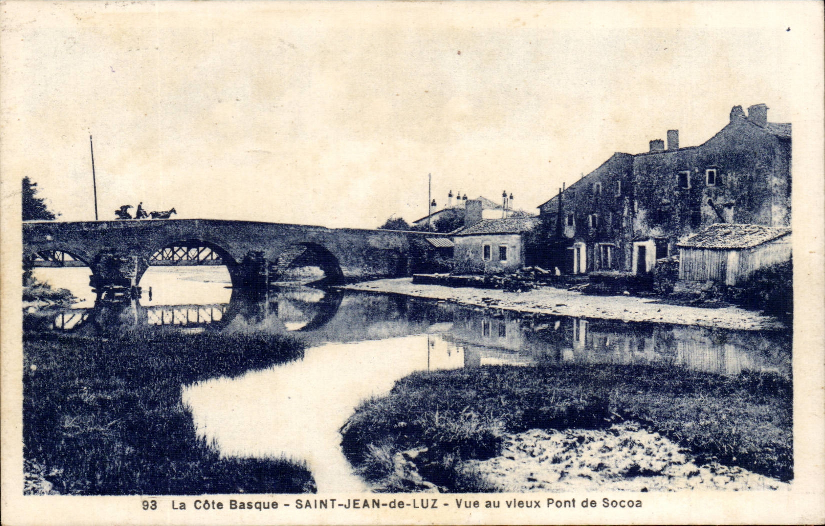 CPA St Jean de Luz Vue au vieux pont de Socoa