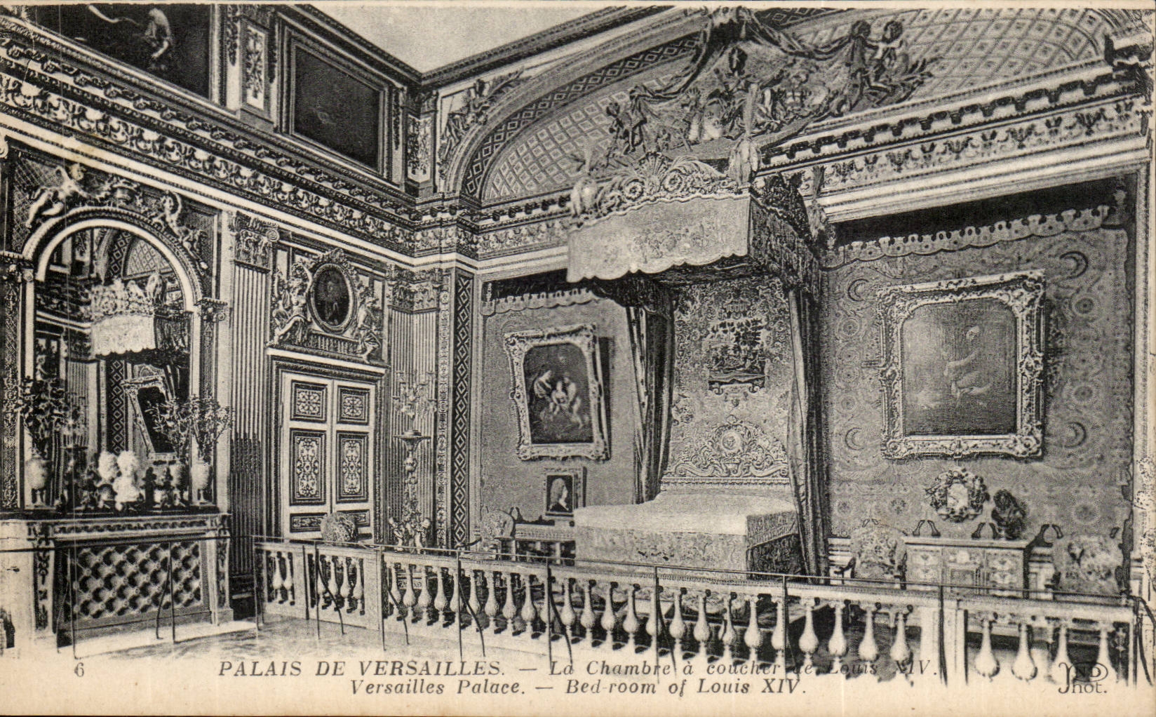 CPA Versailles Palais the room has to sleep of Louis XIV