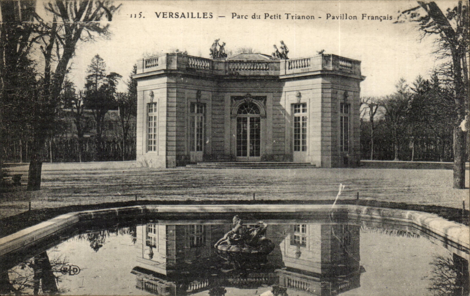 CPA Versailles Small Trianon French House