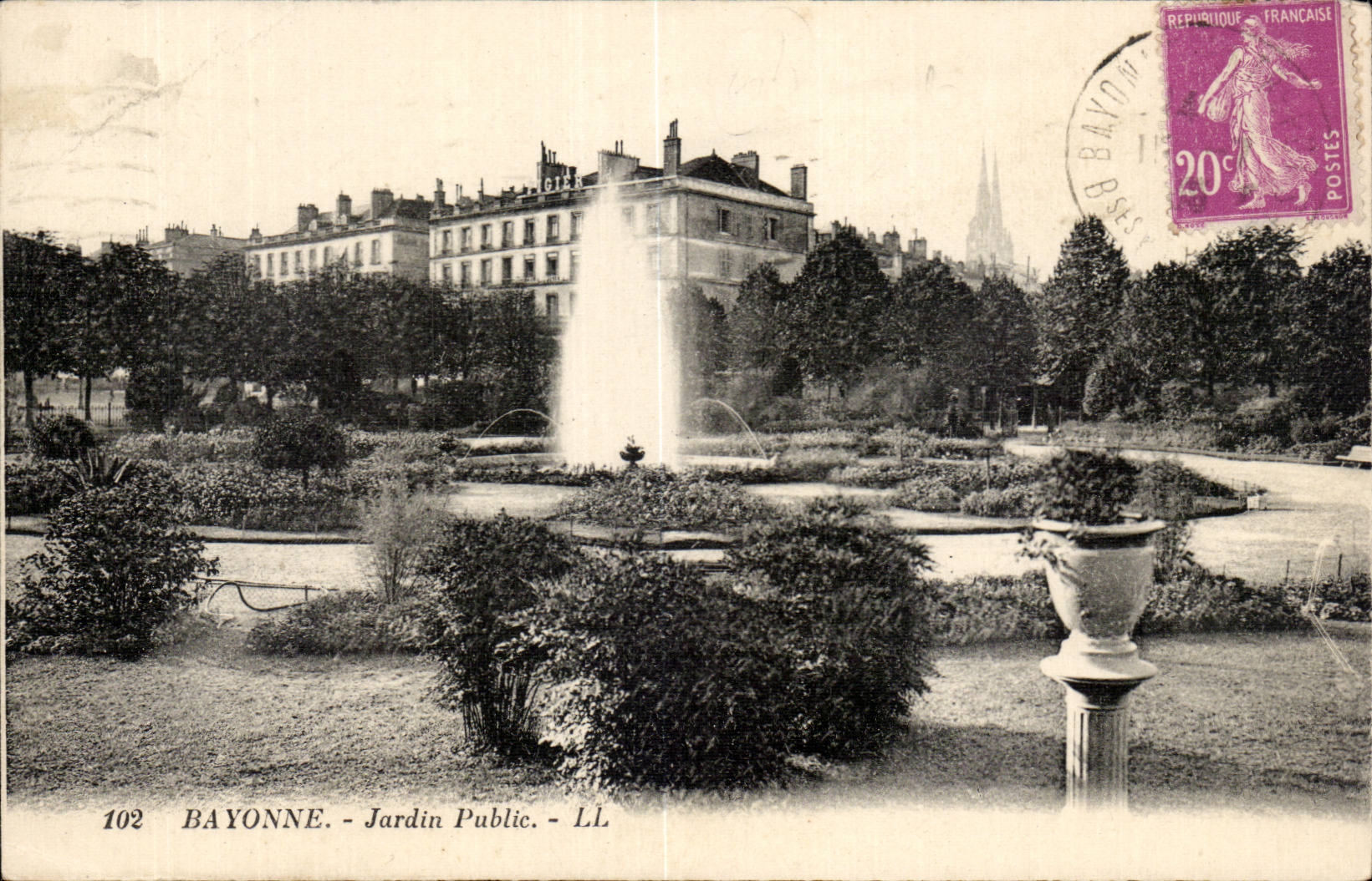 CPA Bayonne Public garden