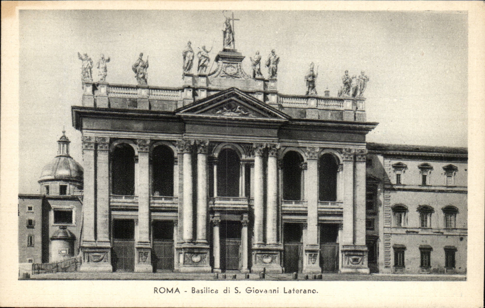 CPA Italien Italien Rom Basilica di S Giovanni Laterano