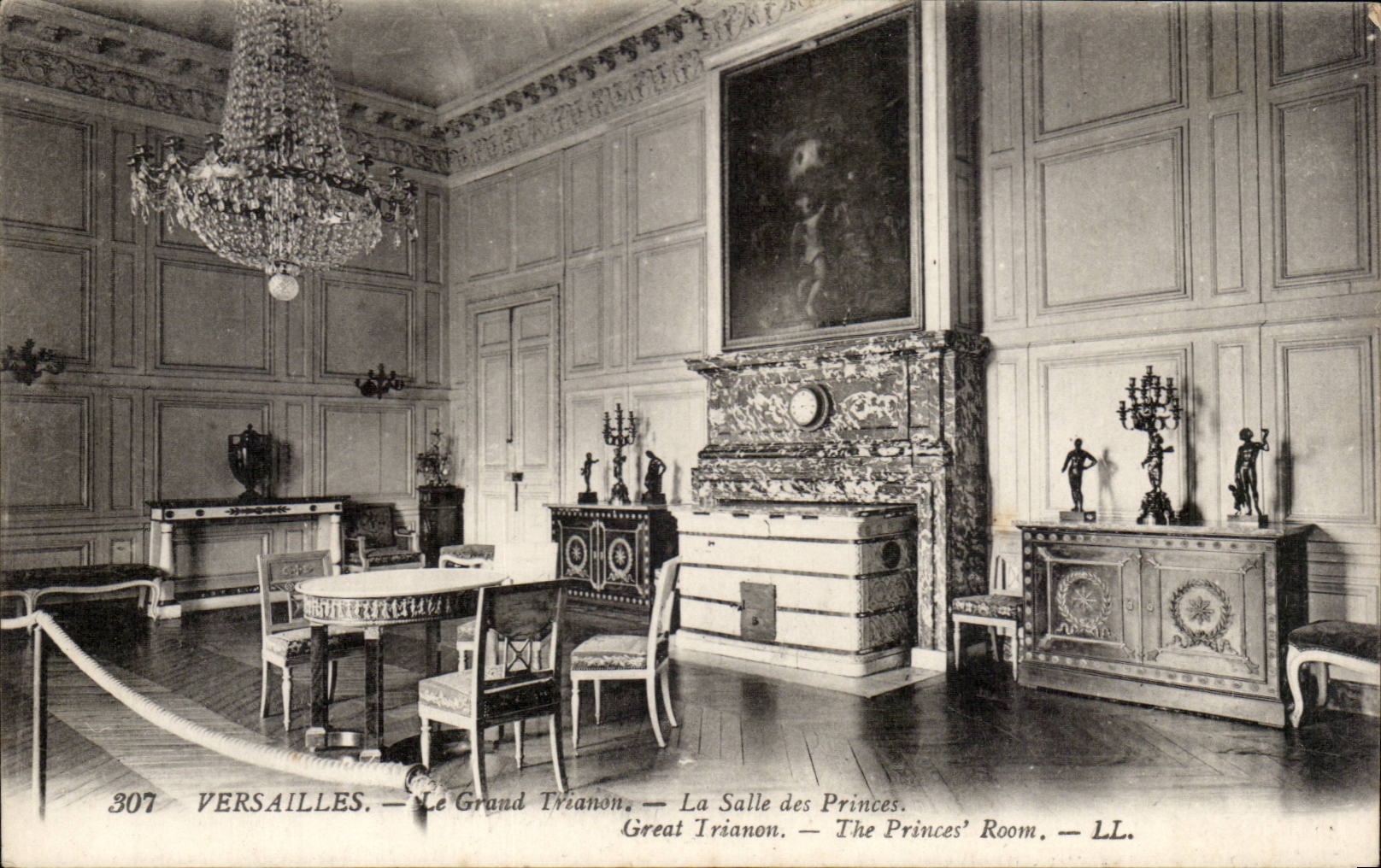 CPA Versailles large Trianon the room of the Princes