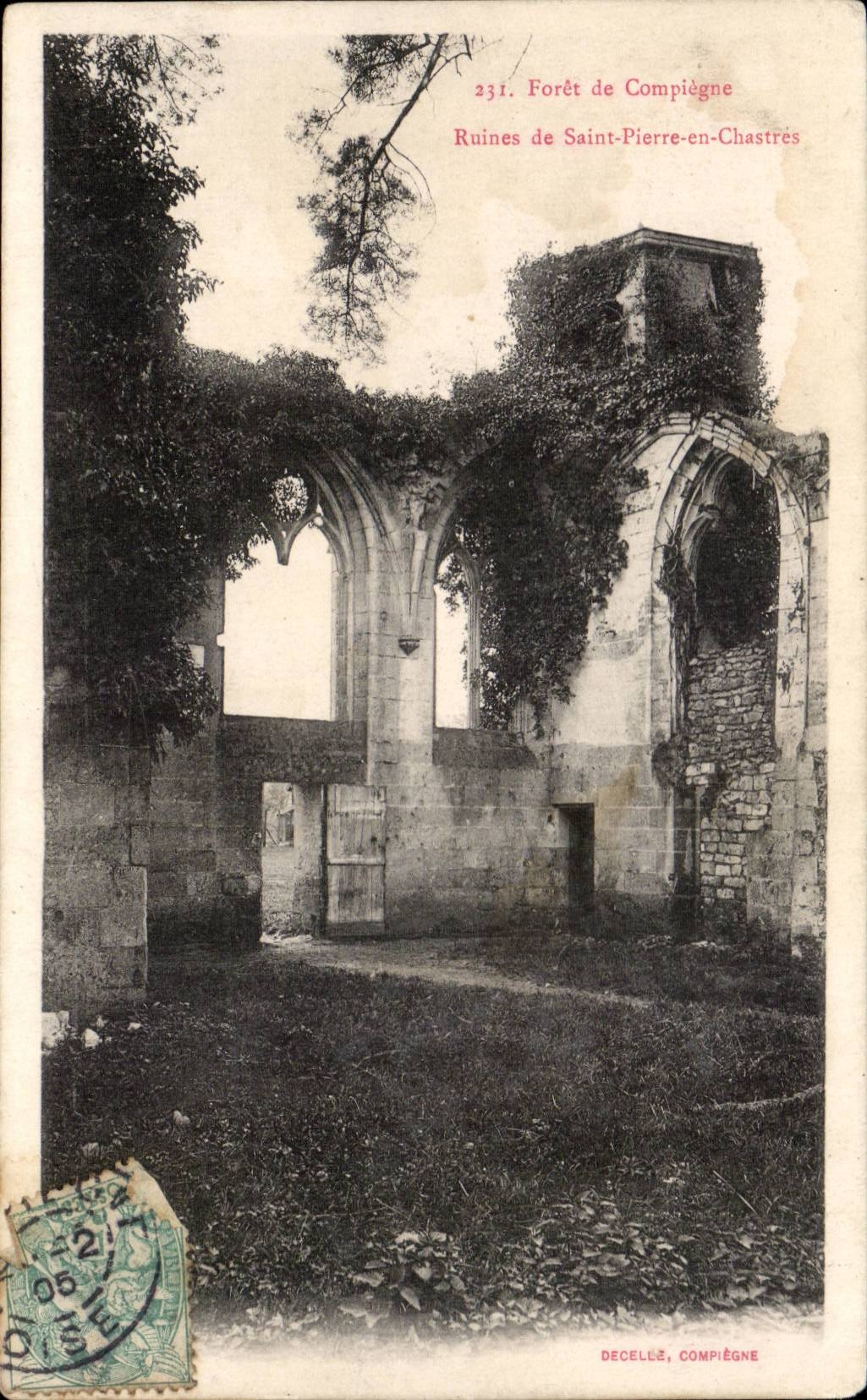 CPA Bohrgerat der Compiegne Ruinen von Str Pierre in Chastres