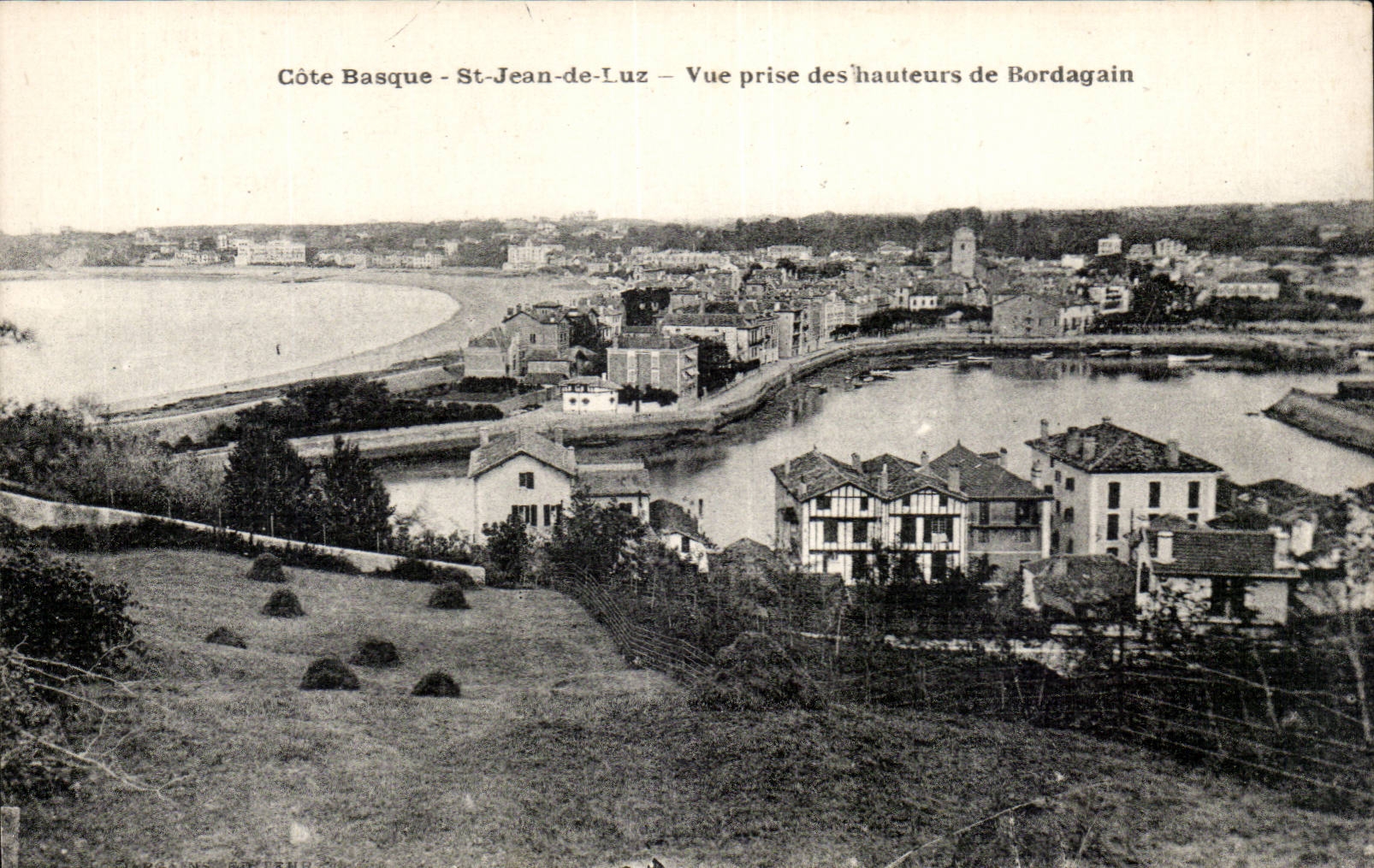 CPSM St Jean de Luz Vue prise des hauteurs de Bordagain