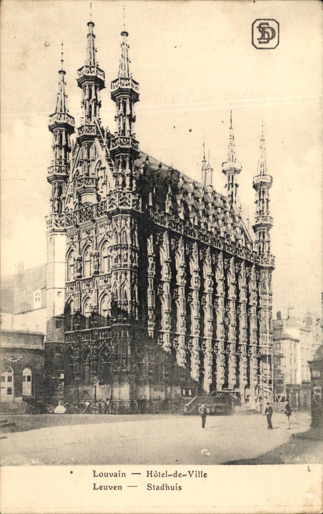 CPA Belgium Leuwen Town hall