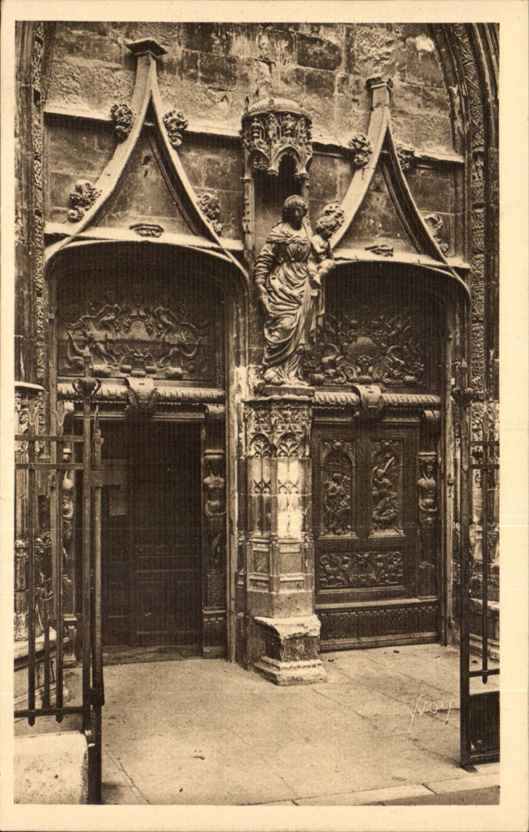 CPA Avignon Gatter des Kirche Saint Pierre