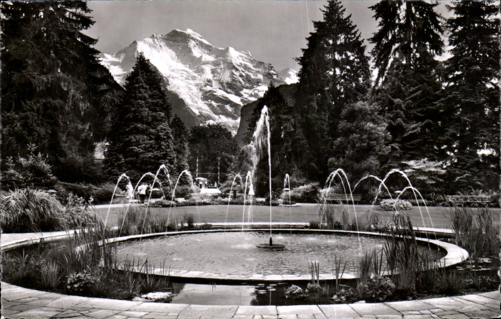 CPSM Suisse Interlaken Kursaal