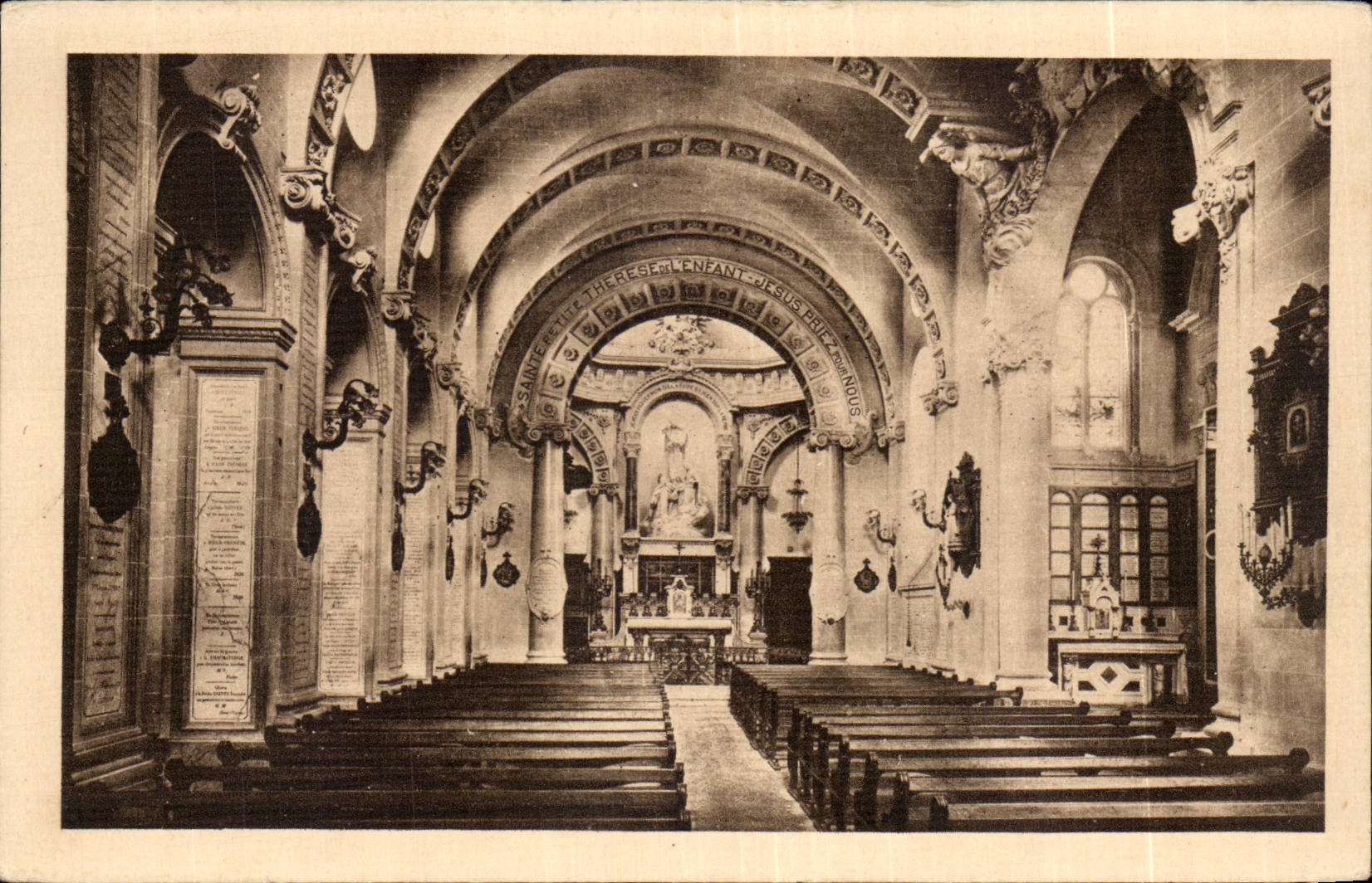 CPA die Wolbung der Carmelite Nonnen von Lisieux