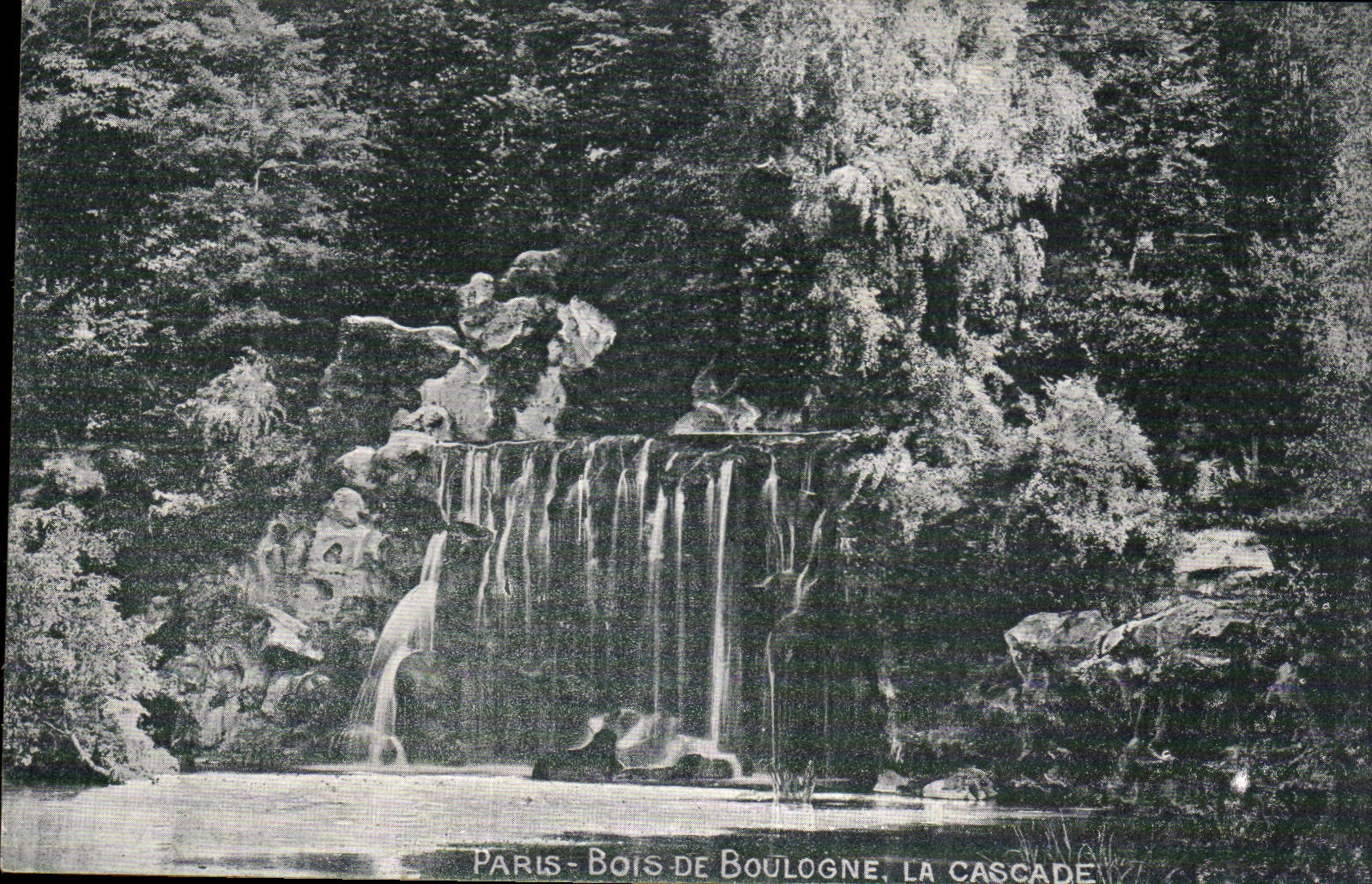 CPA Paris Bois de Boulogne La cascade