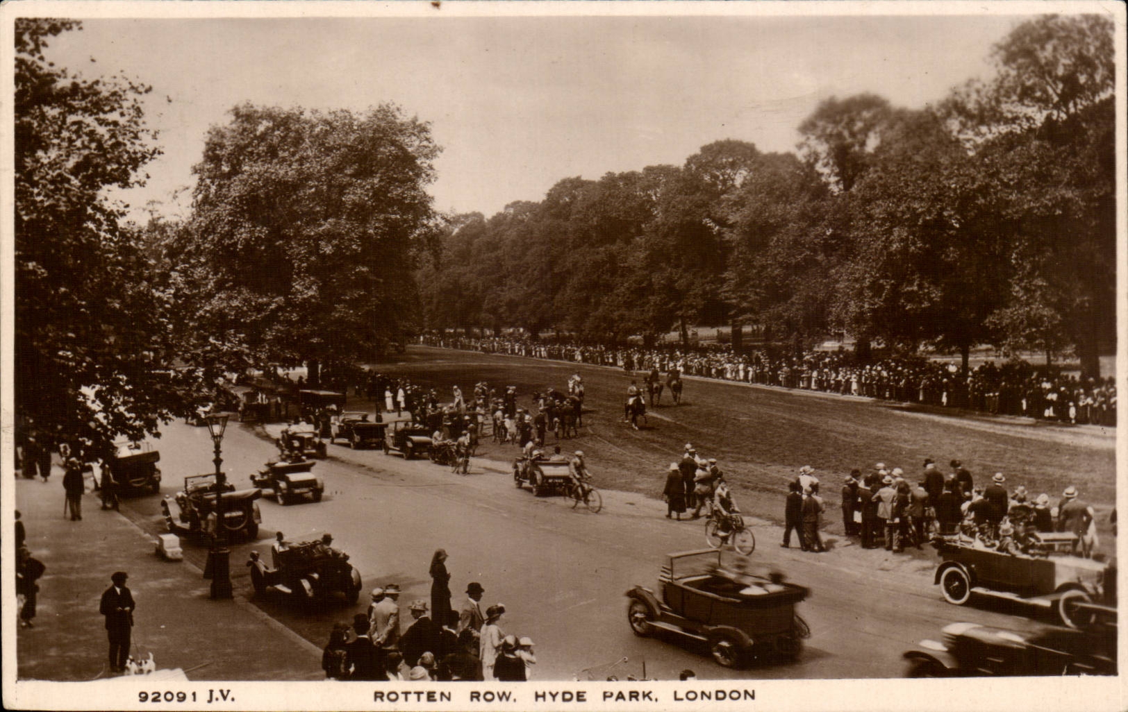 CPA Great Britain London London Rotten row Hyde park