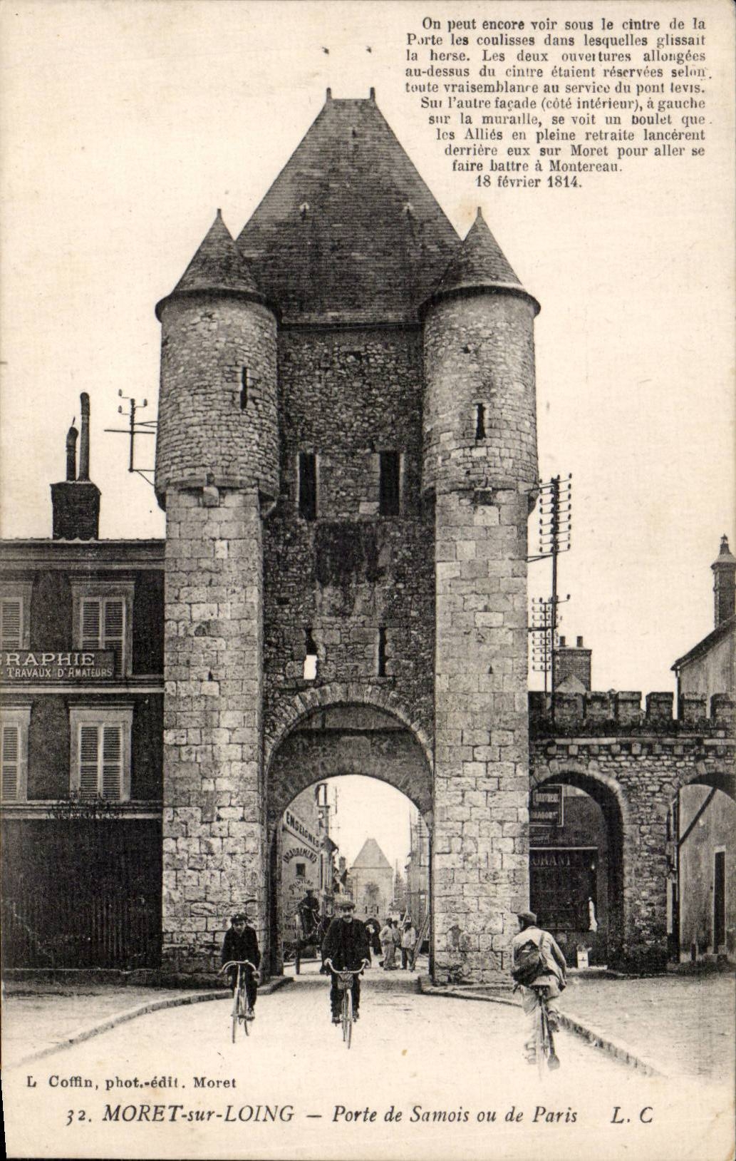 CPA Moret sur Loing Porte de Samois ou de Paris