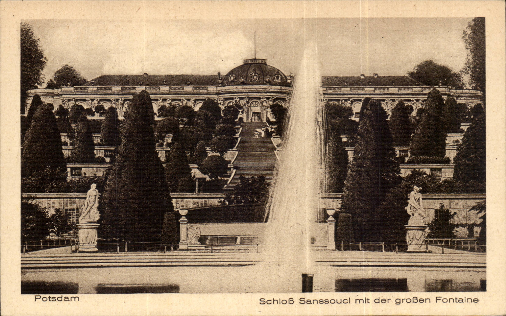 CPA Postdam Schloss Sanssouci put der Grossen Fontaine