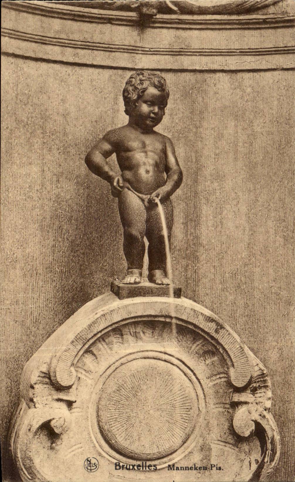 CPA Brussels Fountain of Manneken Worse