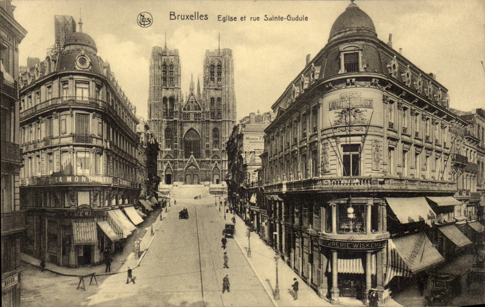 CPA Brussels Church and street Sainte Gudule