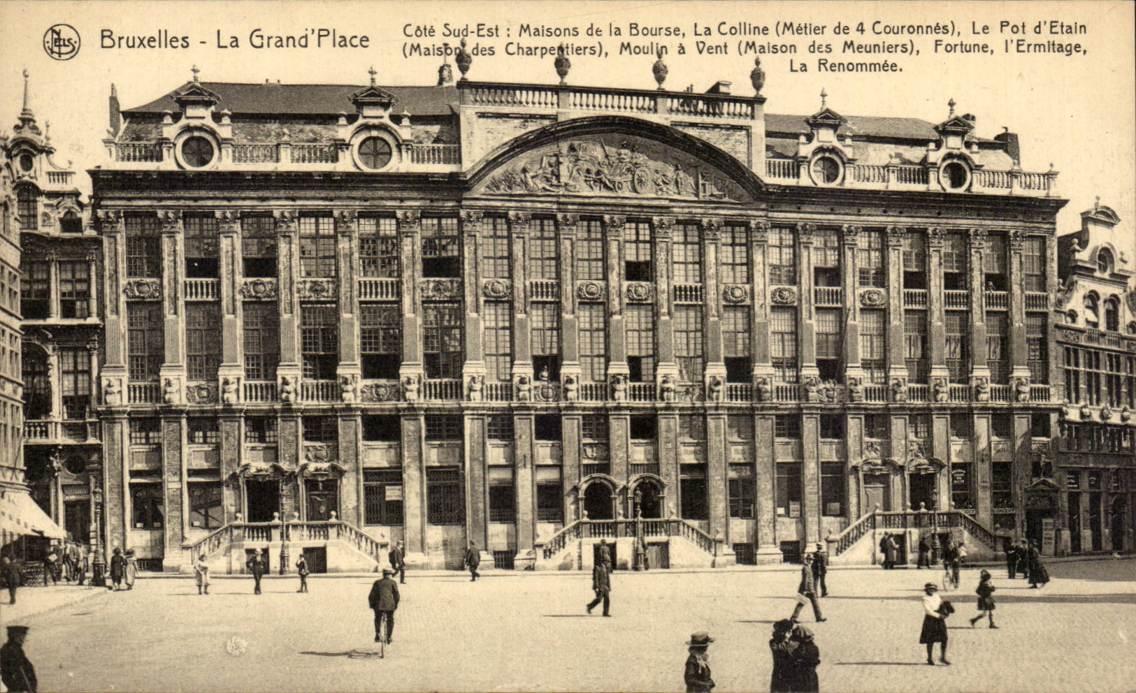 CPA Brussels Grand places Maions of the Stock Exchange Trade of 4 Pot crowns Maison tin of the Carpenters Windmill