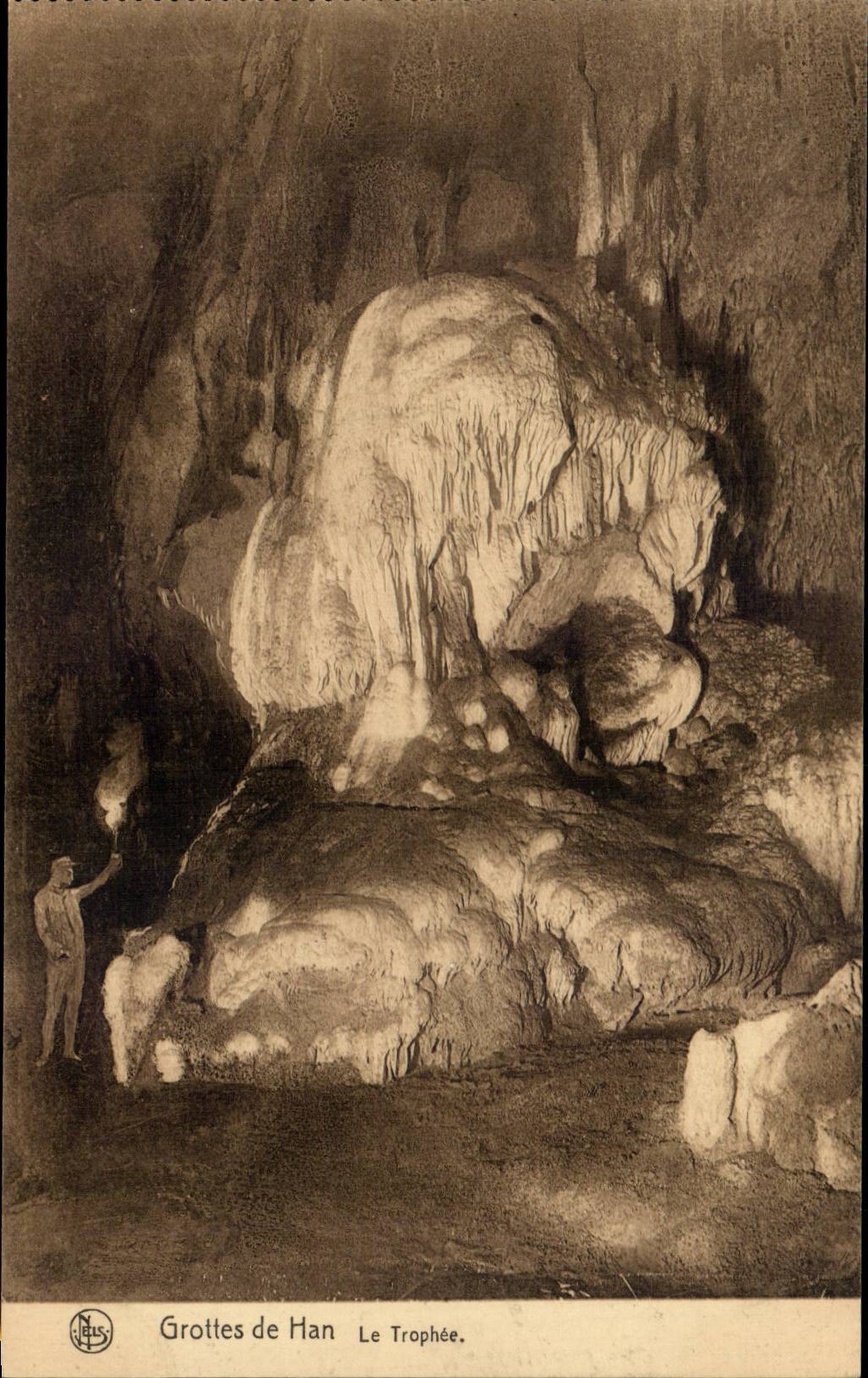 CPA Belgium Caves of Han the trophy