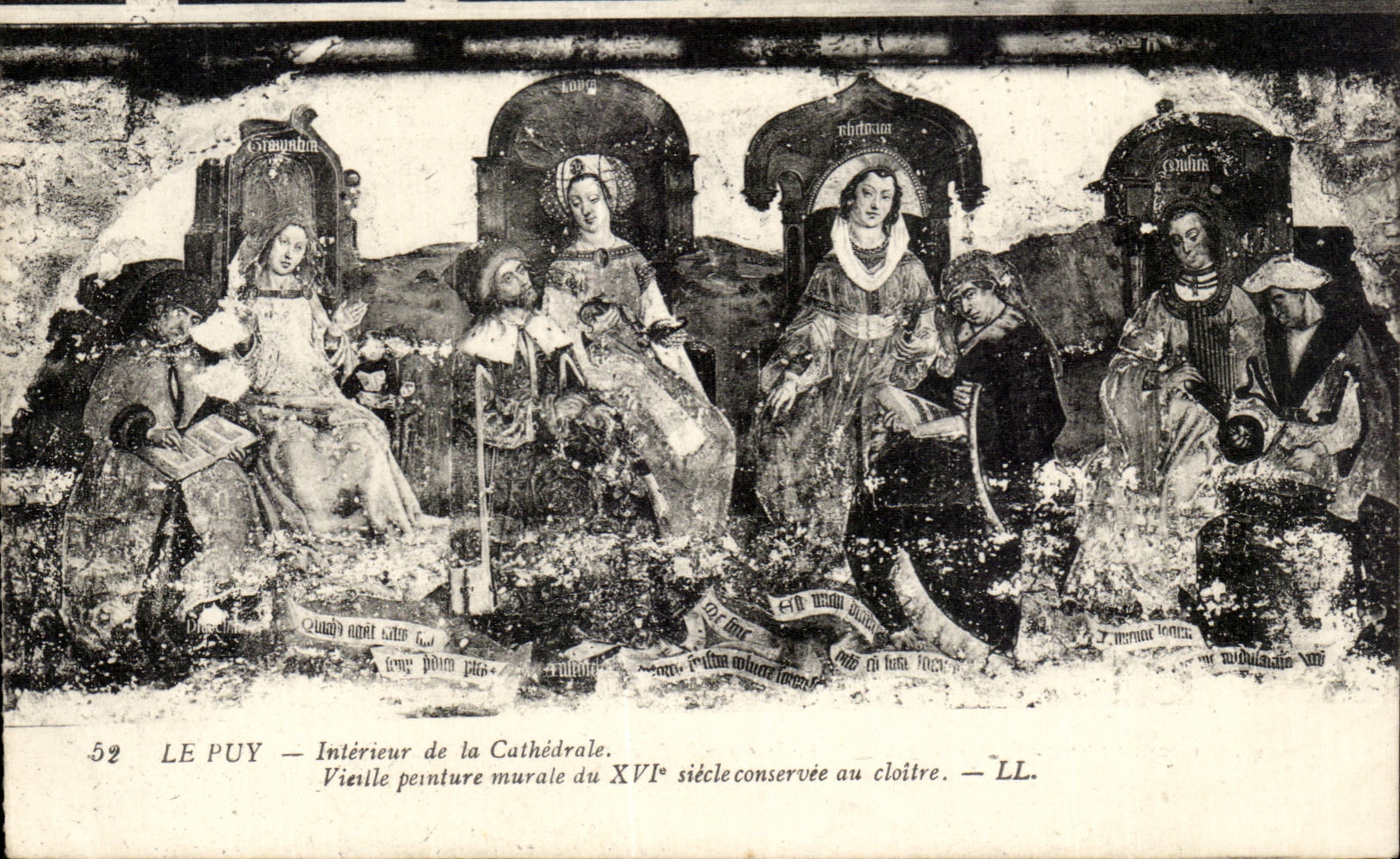 CPA Le Puy en Velay Interieur de la cathedrale Vieille peinture murale du 16eme conservee au cloitre