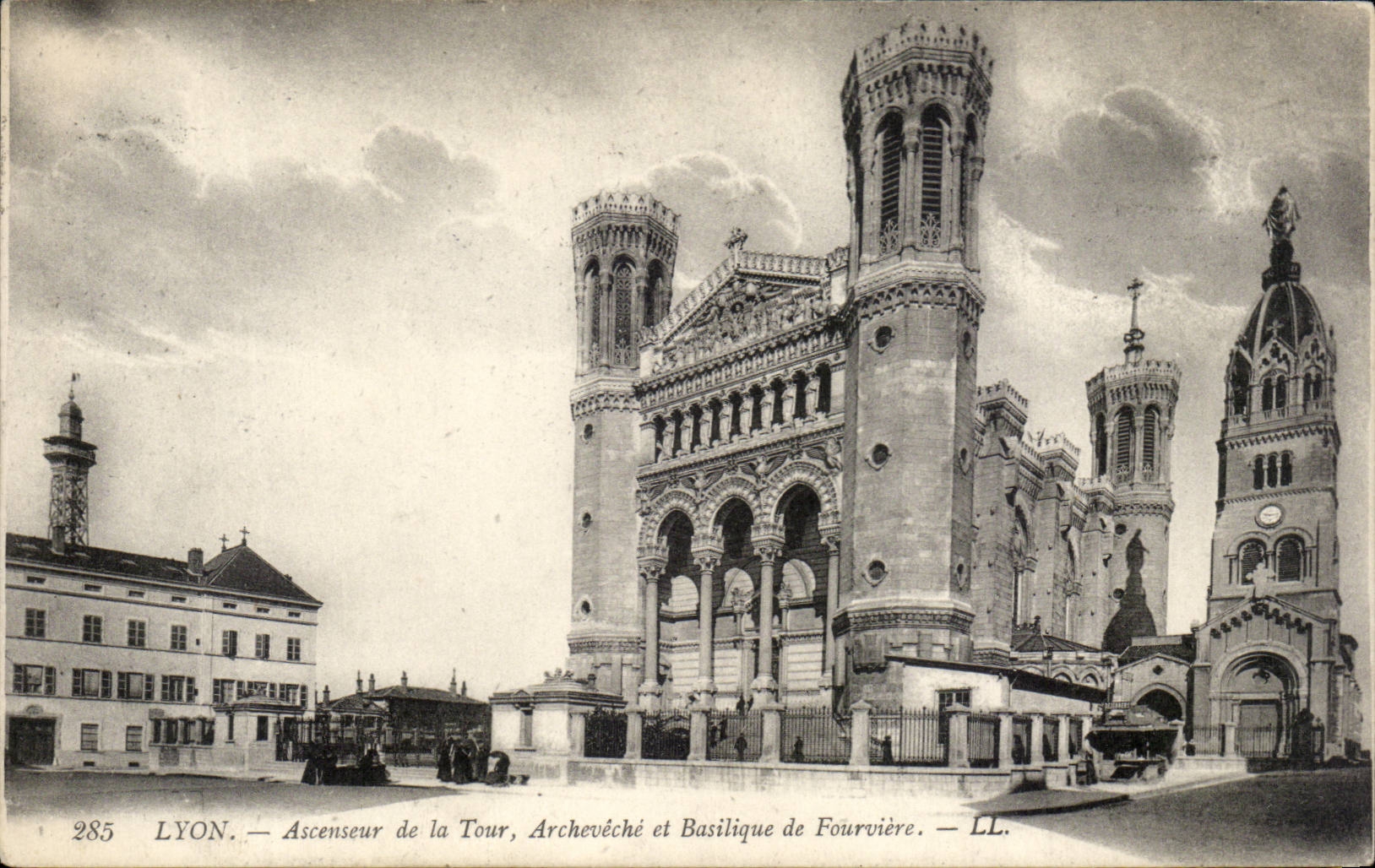 Lyon CPA Elevator of the Tower Archbishop's palace and basilica of Fourviere