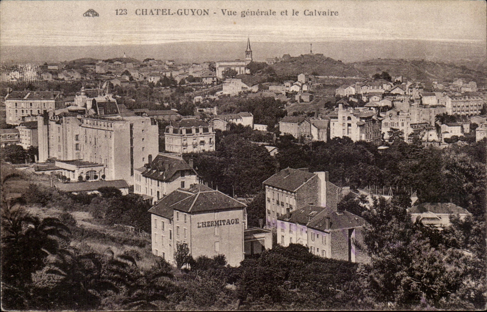 CPA Chatel Guyon Ansicht und das Martyrium