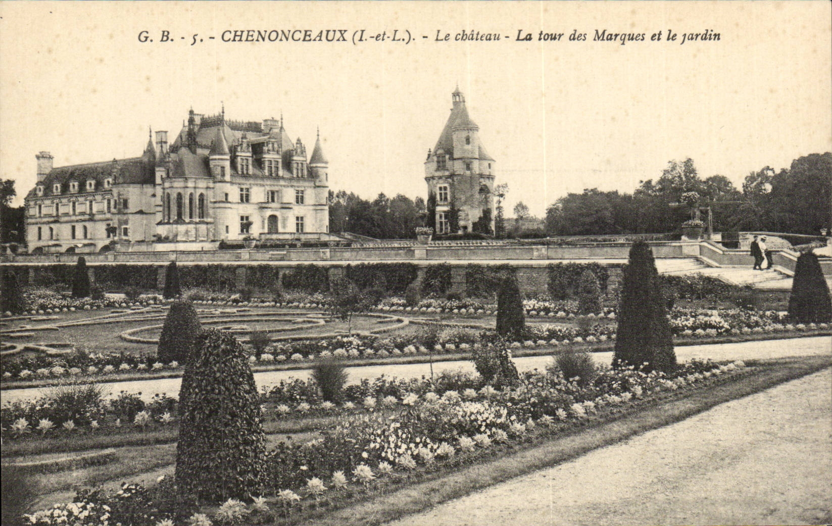 Chenonceaux CPA Le chateau La tour des Marques et le jardin