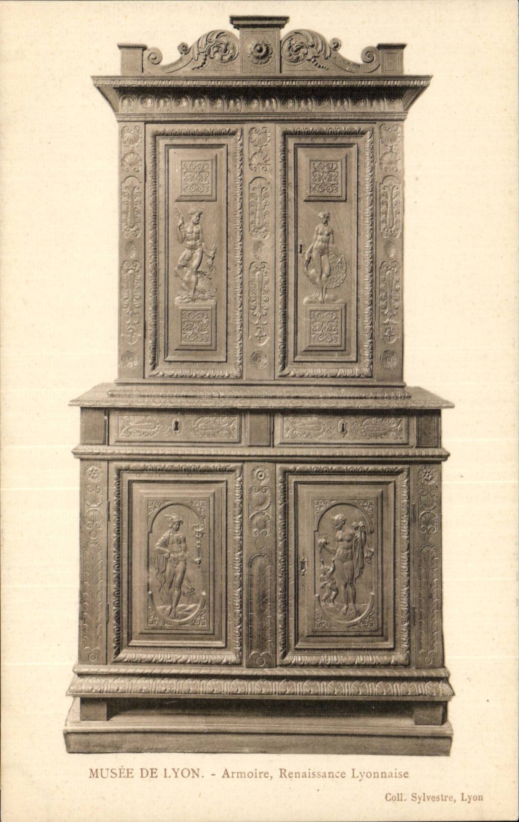 CPA Lyon Museum of Lyon Lyons Renissance Cupboard