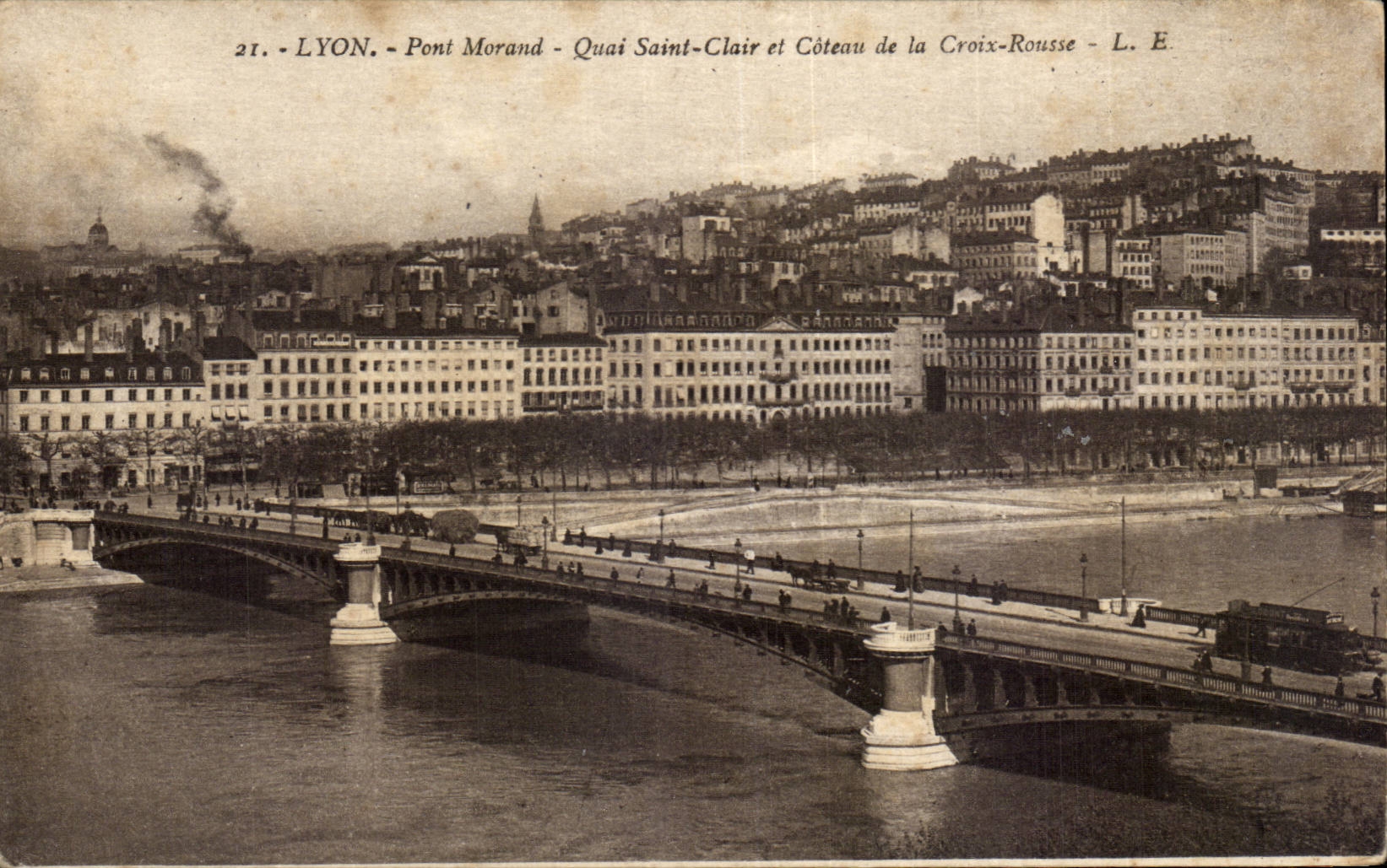 CPA Lyon Bridge Morand Quay Saint Clear and slope of the Russet-red Cross