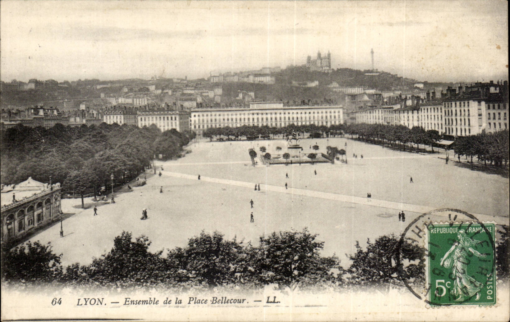 CPA Lyon Together of the Bellecour place