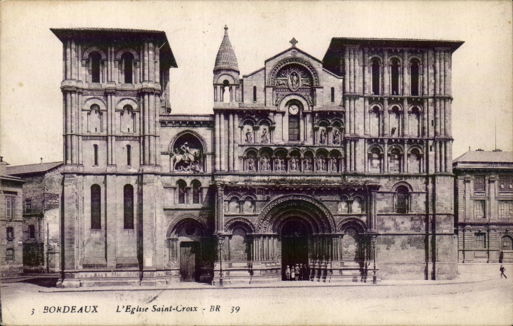 CPA Bordeaux the church Sainte Cross