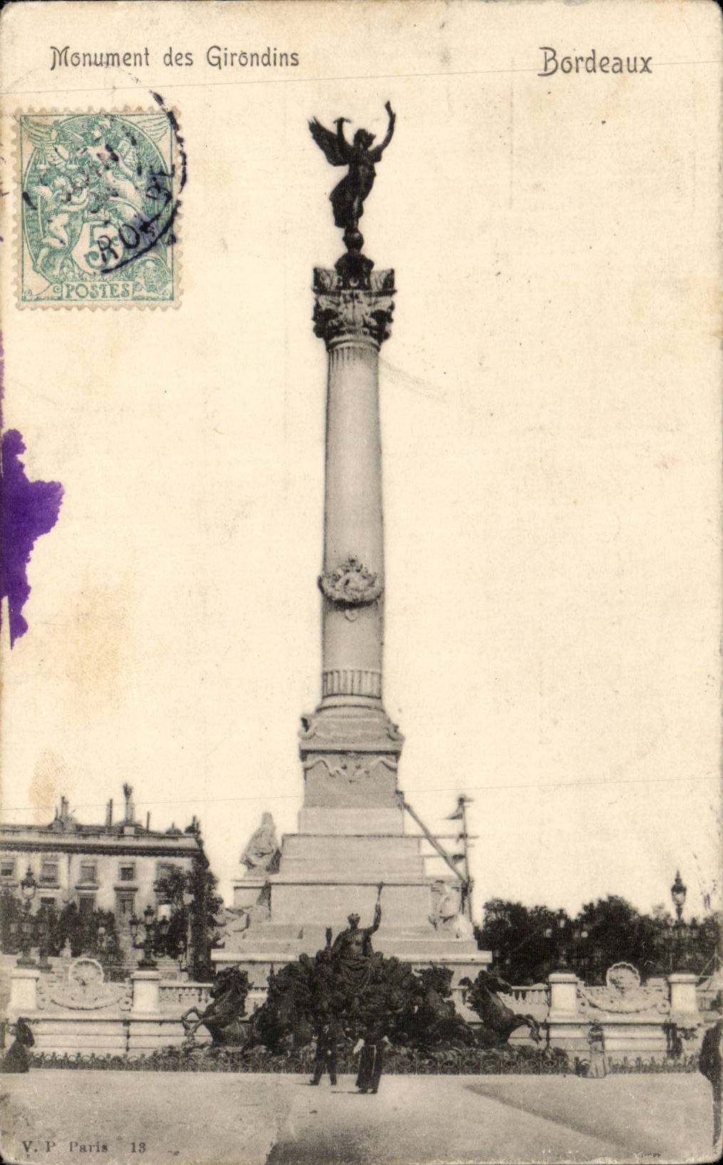 CPA Bordeaux Monument of the Of Gironde ones