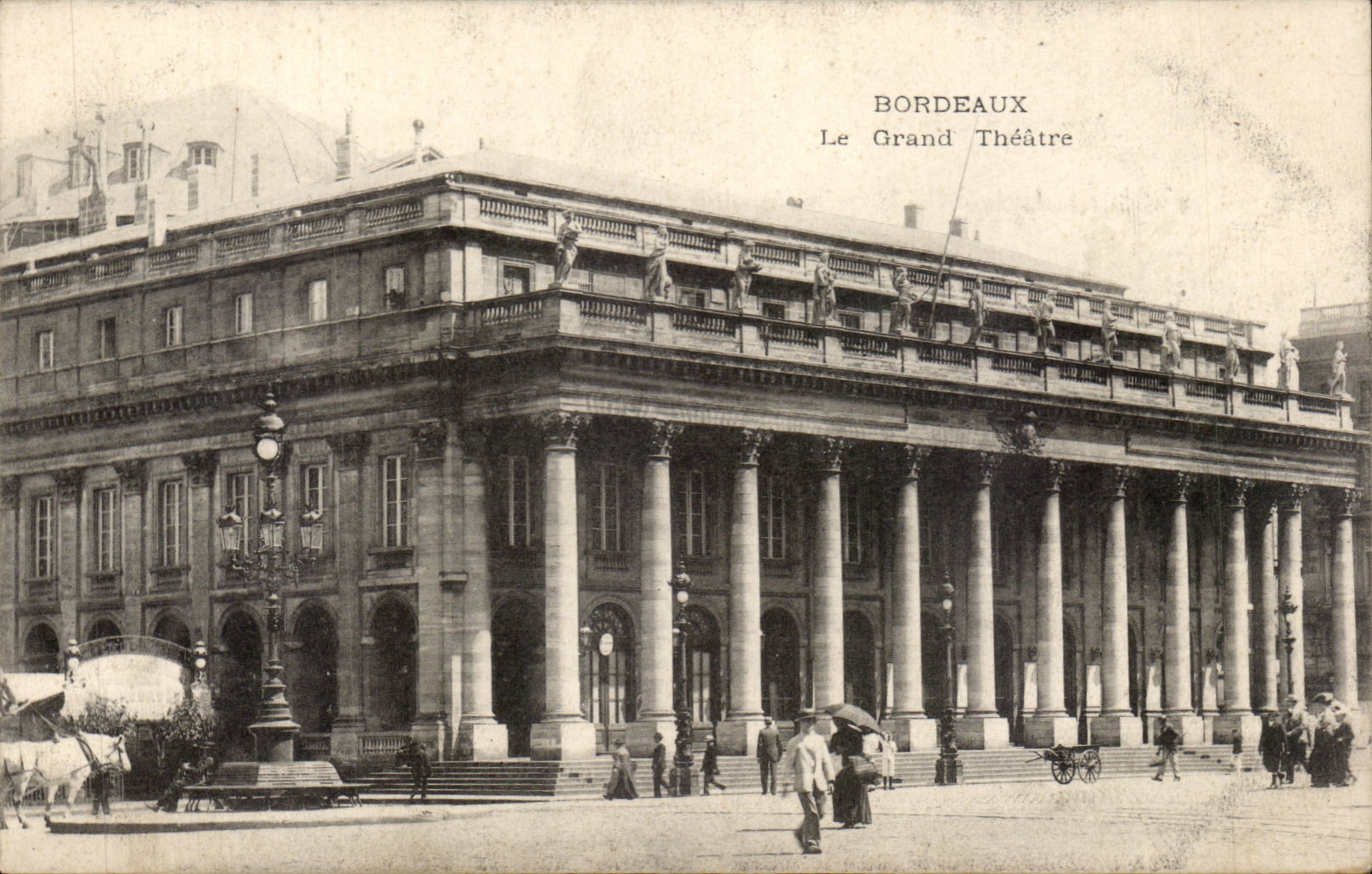 CPA Bordeaux the large theater