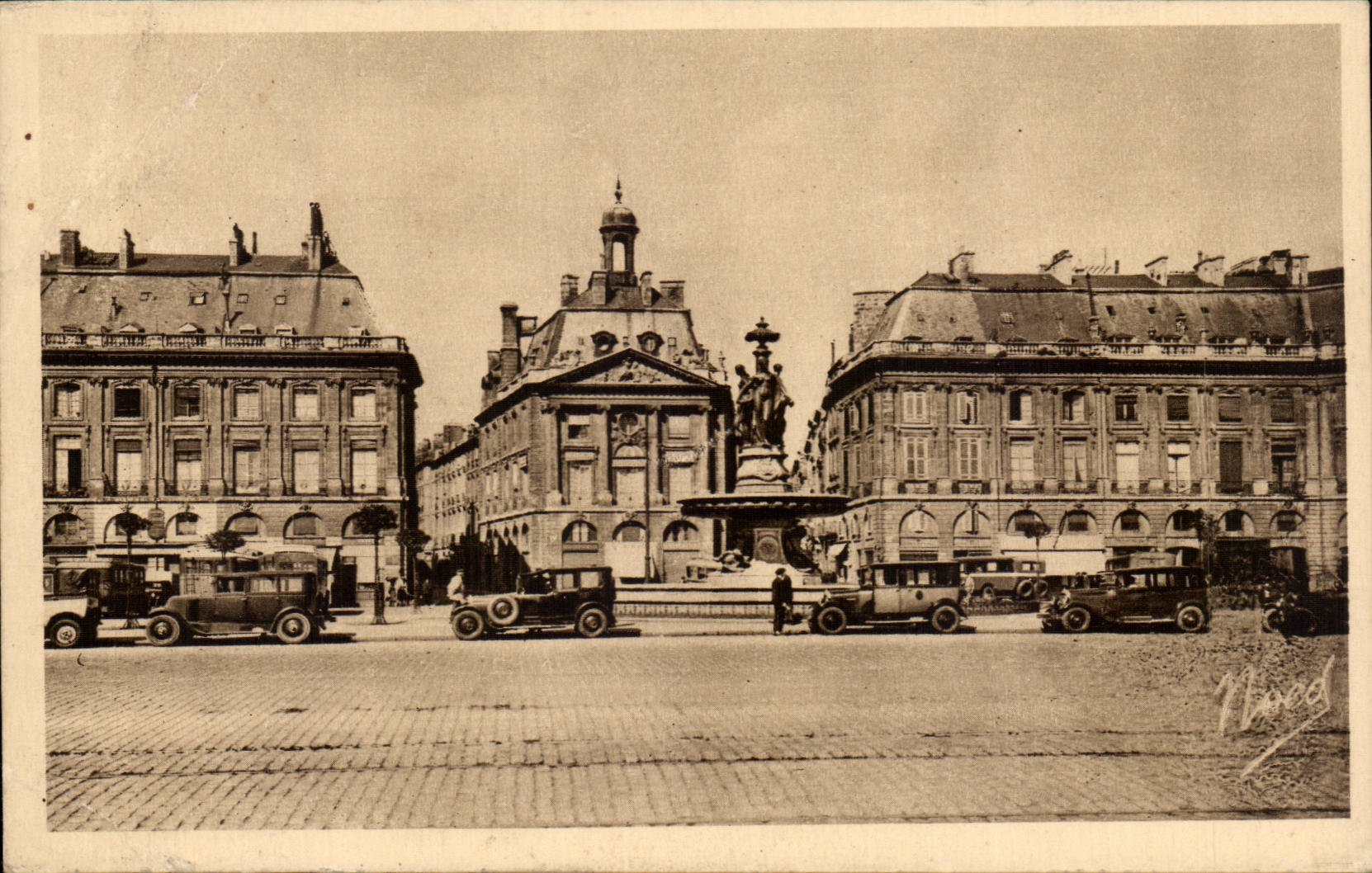 CPA Bordeaux Places Stock Exchange