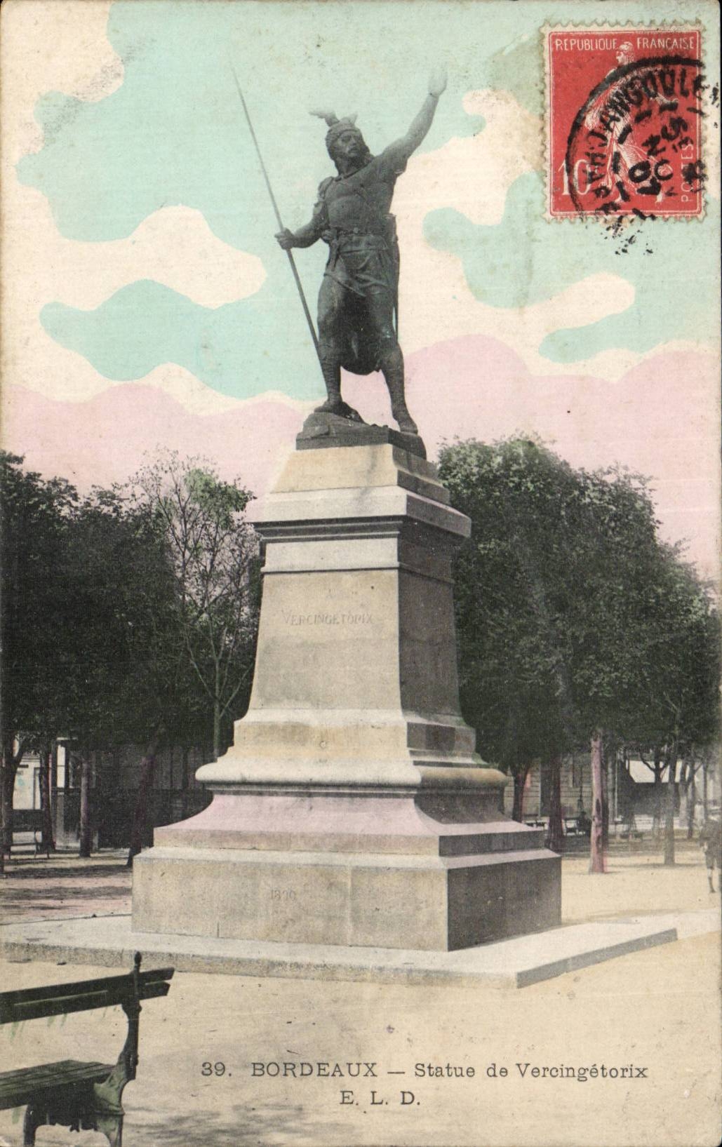 CPA Bordeaux Statue of Vercingetorix