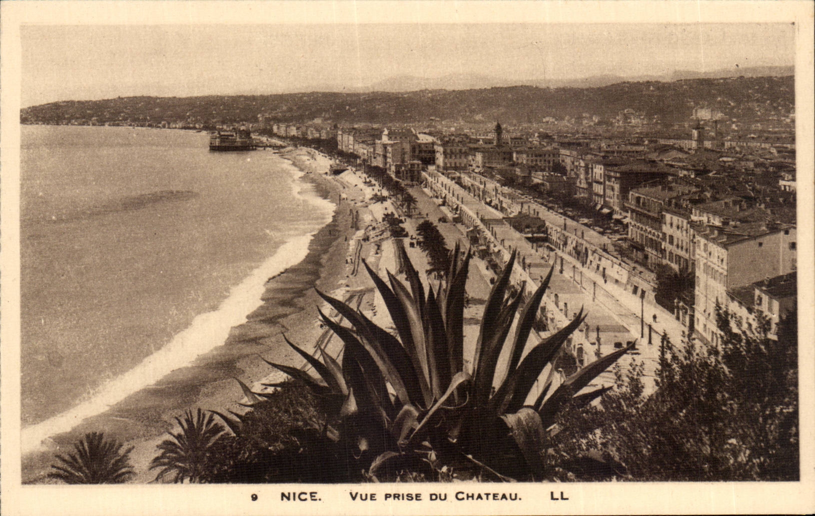 CPA Nizza gesehen vom Schloss