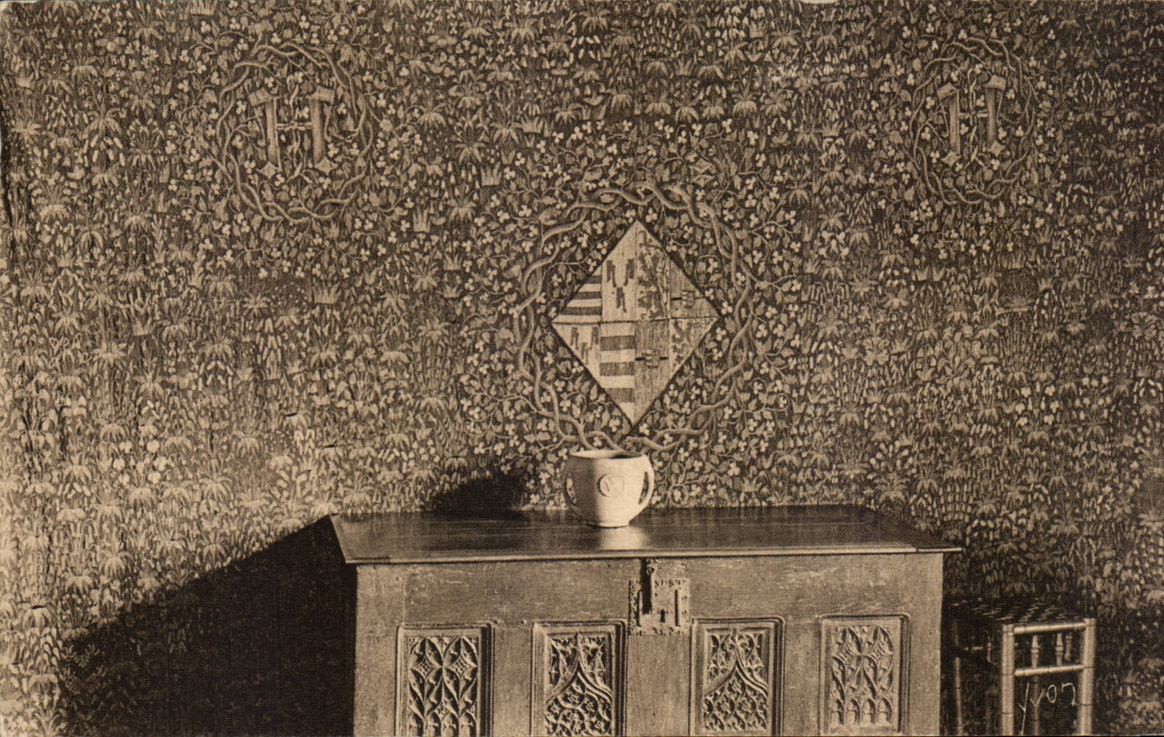 Langeais CPA Tapisserie des Flandres Mille fleurs