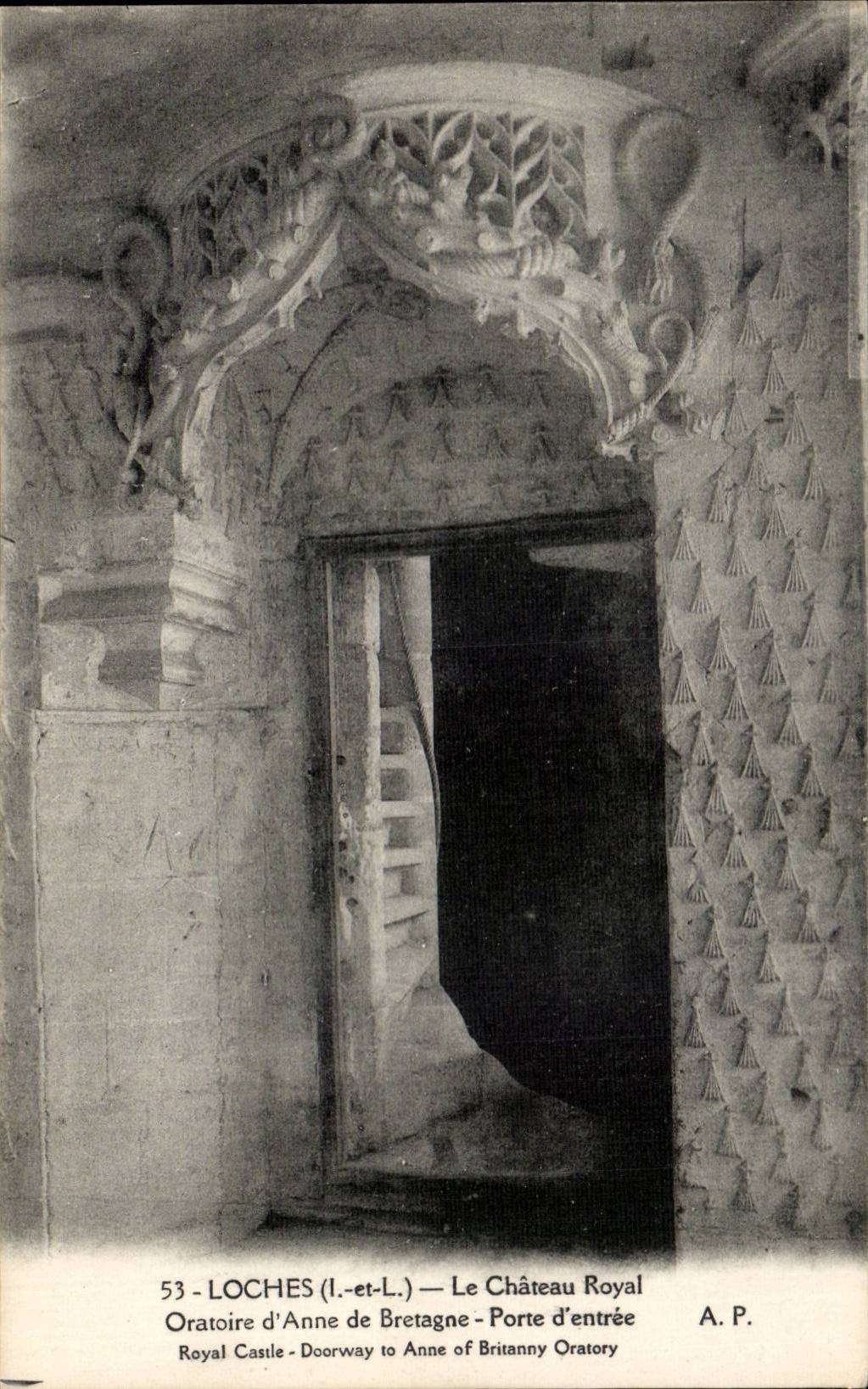 Loaches CPA the Oratorical royal castle of Anne of Brittany