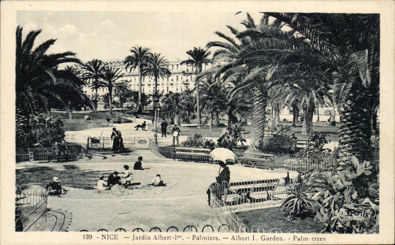 CPA Nice Garden Albert 1st Palm trees