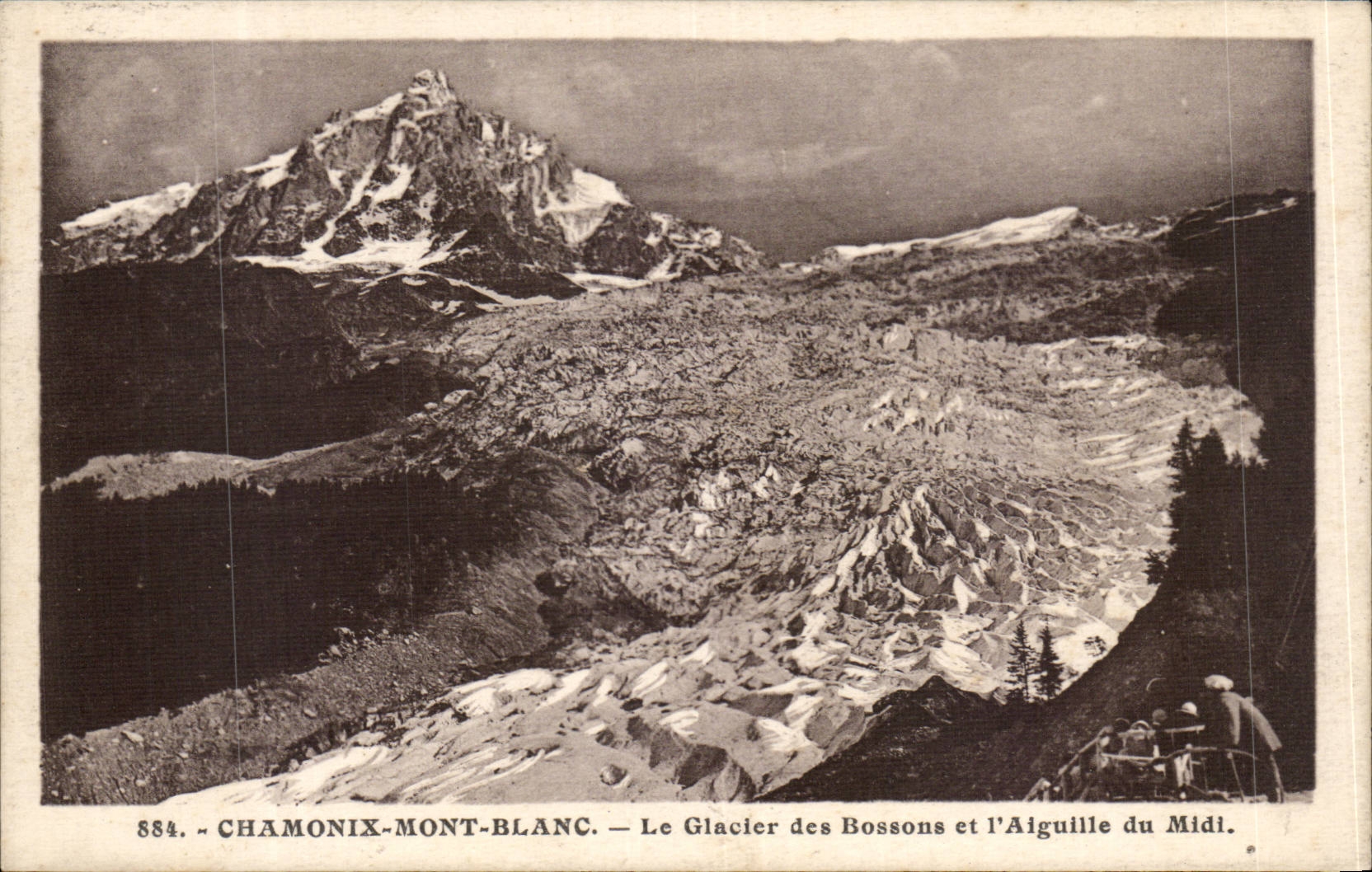 CPA Chamonix Mont Blanc Le glacier des Bossons et aiguille du Midi
