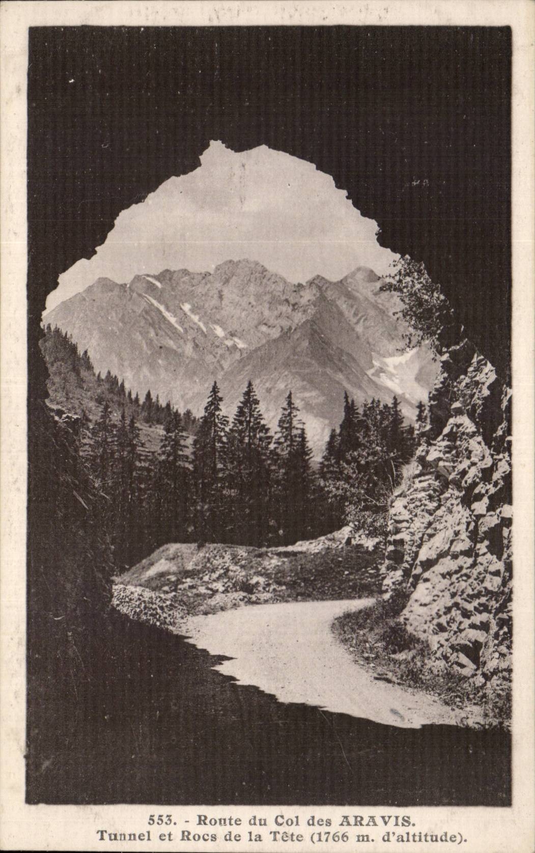 CPA Road of the collar of Aravis Tunnel and rocks of the head