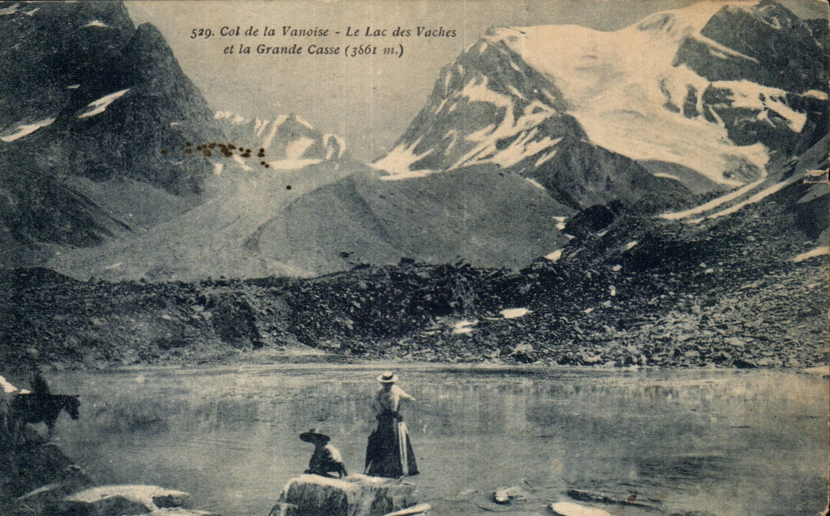 CPA Collar of Vanoise the lake of the cows and great breakage