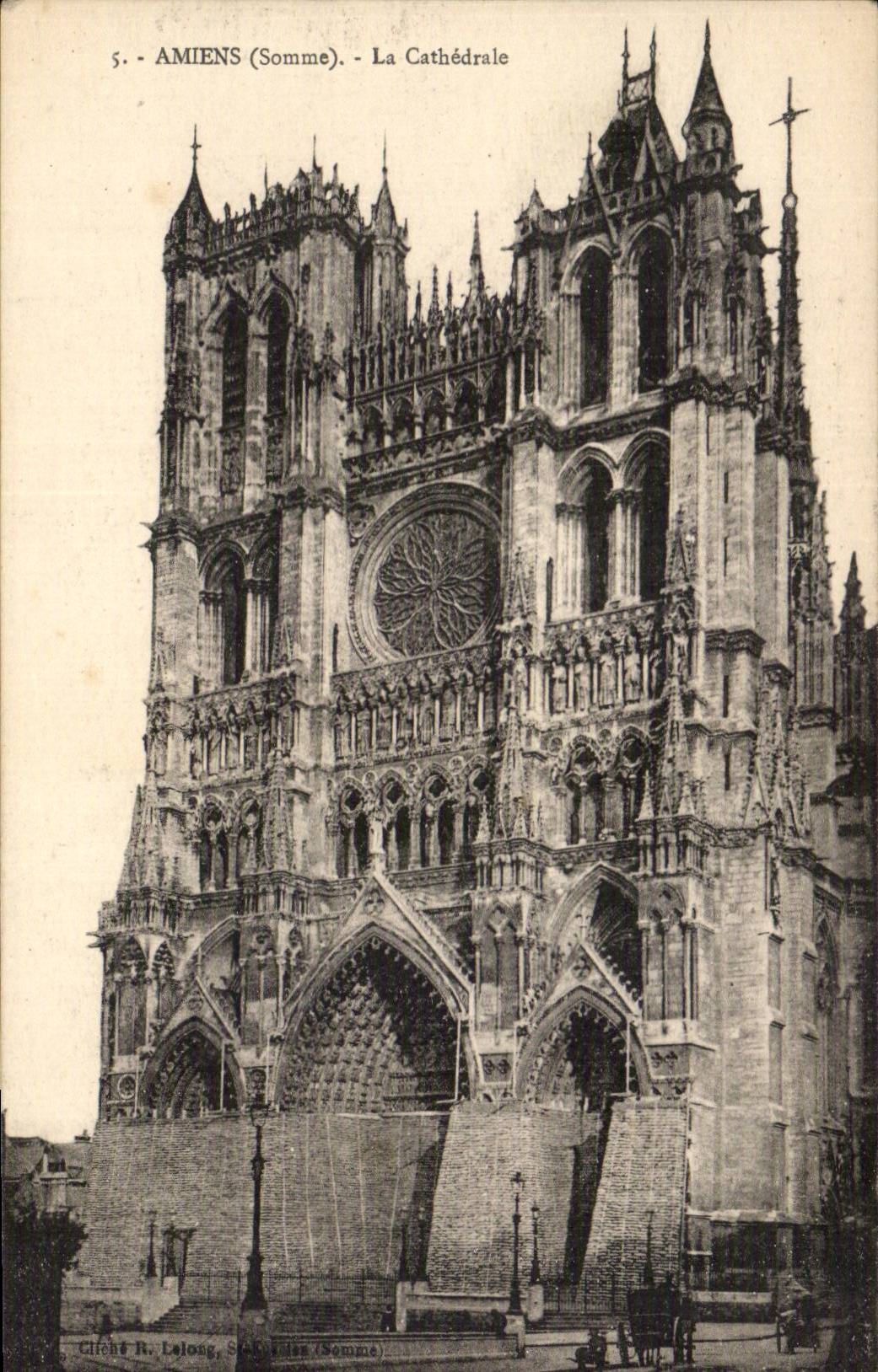 CPA Cathedral of Amiens