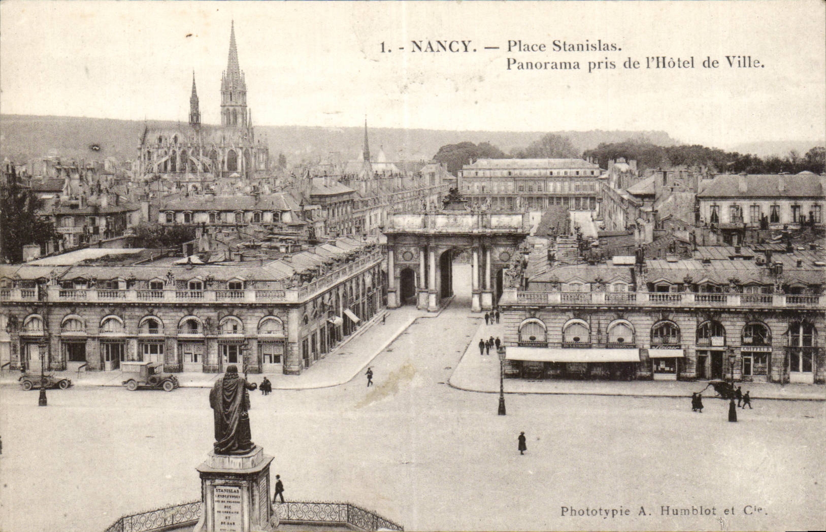 Nancy CPA Place Stanislas panorama pris de l'hotel de ville