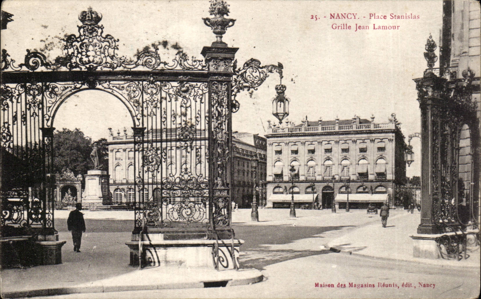 Nancy CPA Place Stanislas Grille Jean Lamour