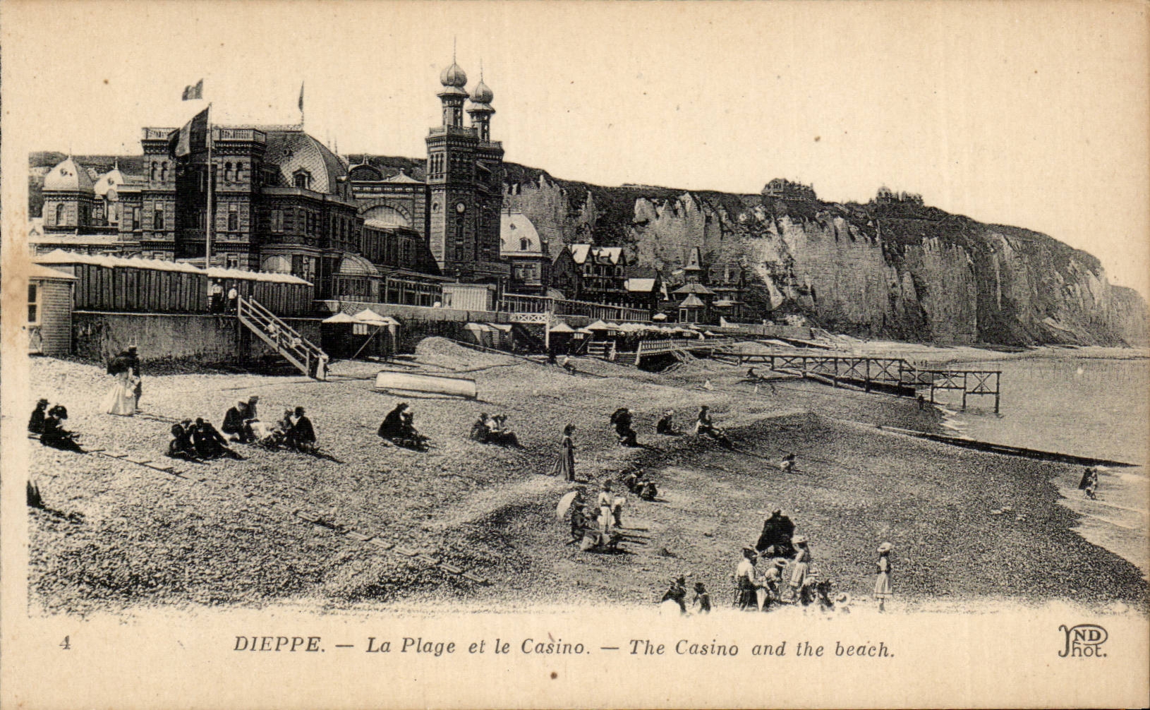 CPA Dieppe the beach and the casino