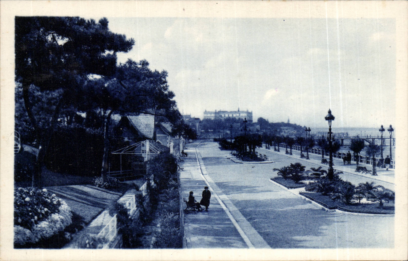 CPA Arcachon Le boulevard promenade