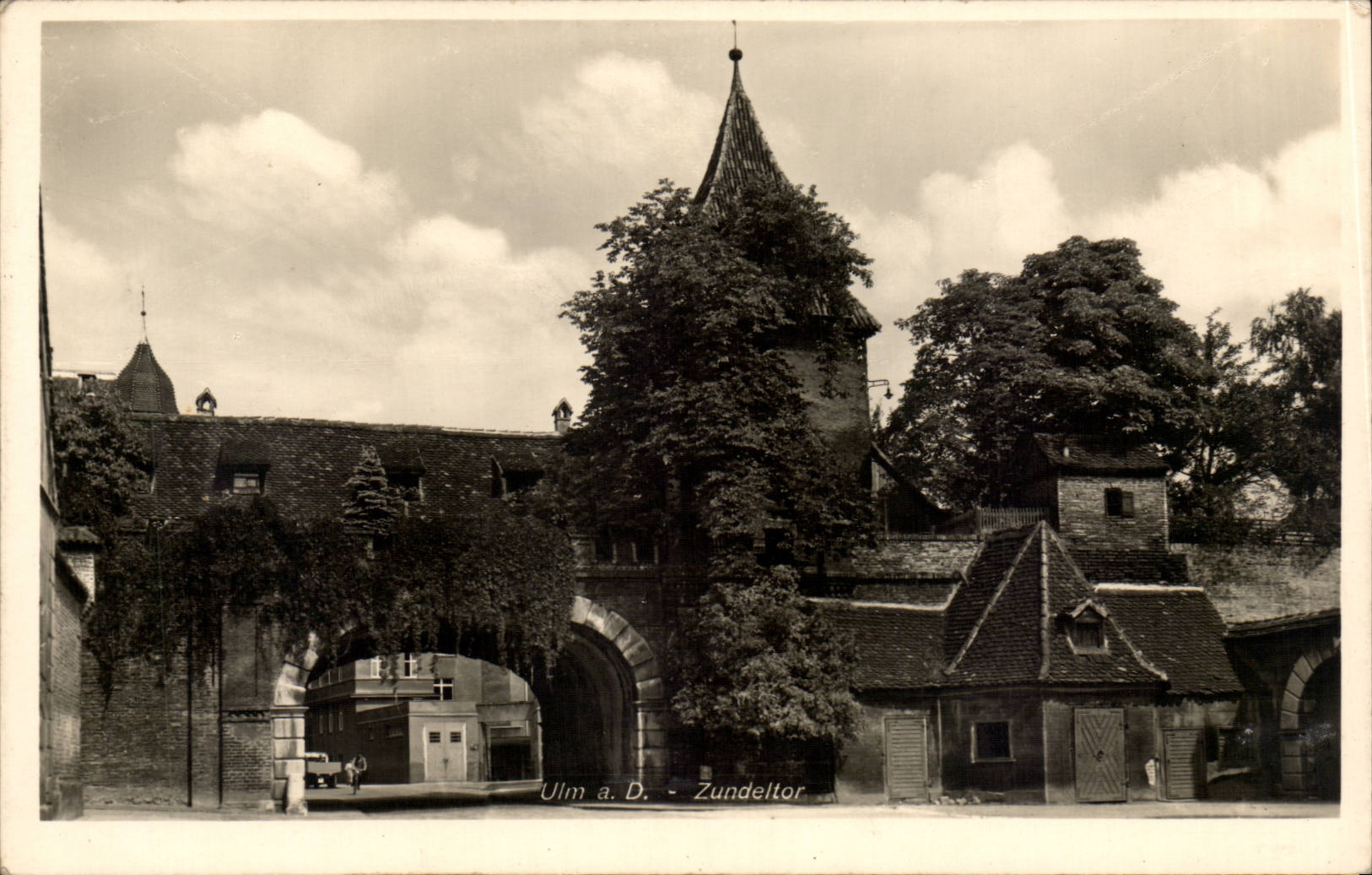 CPA Ulm a D Zundeltor