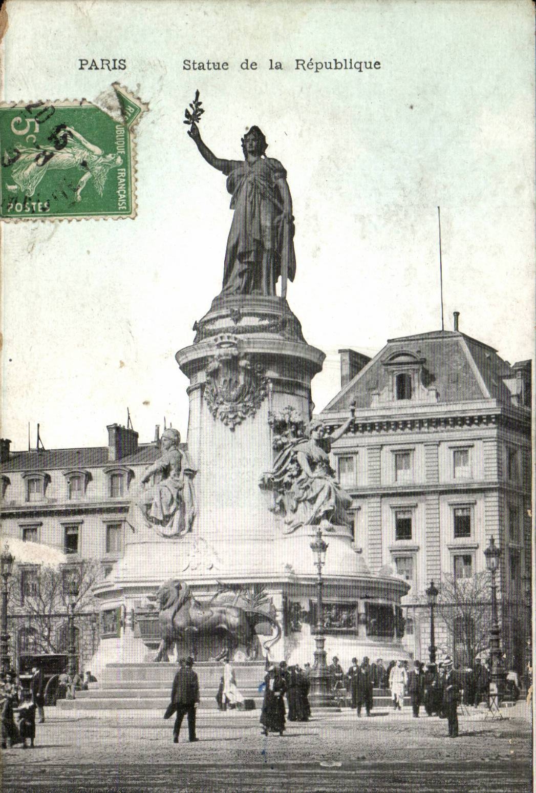 Paris CPA Statue of the Republic