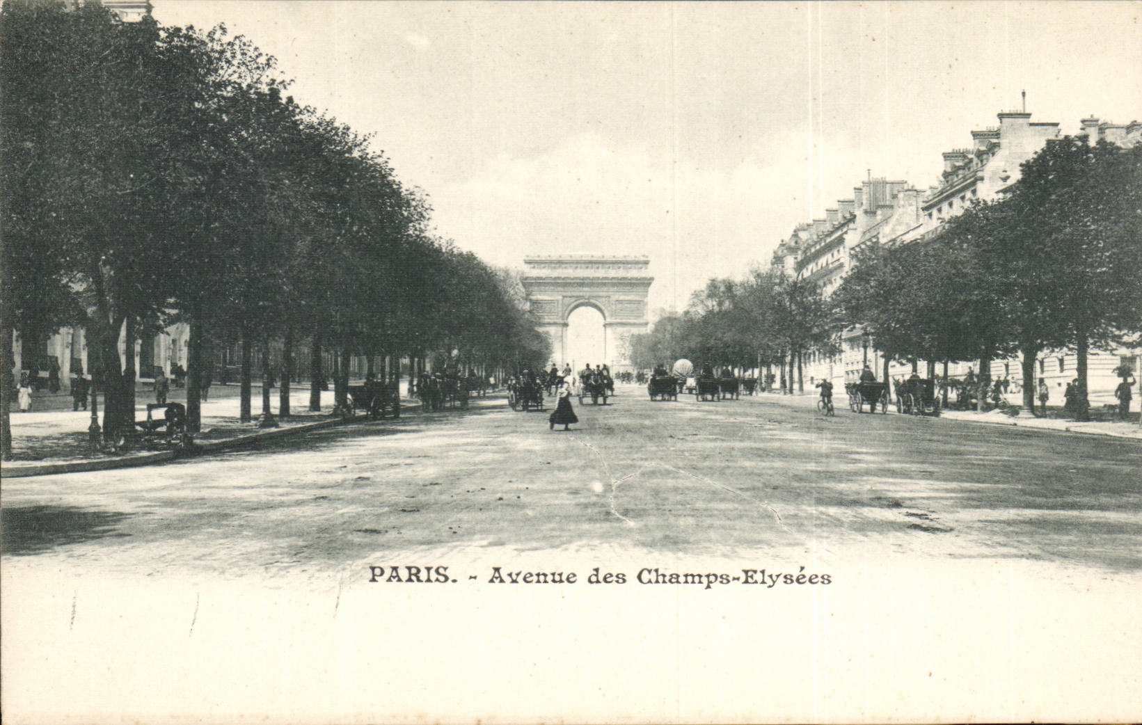 CPA Paris Avenue of the Champs Elysees