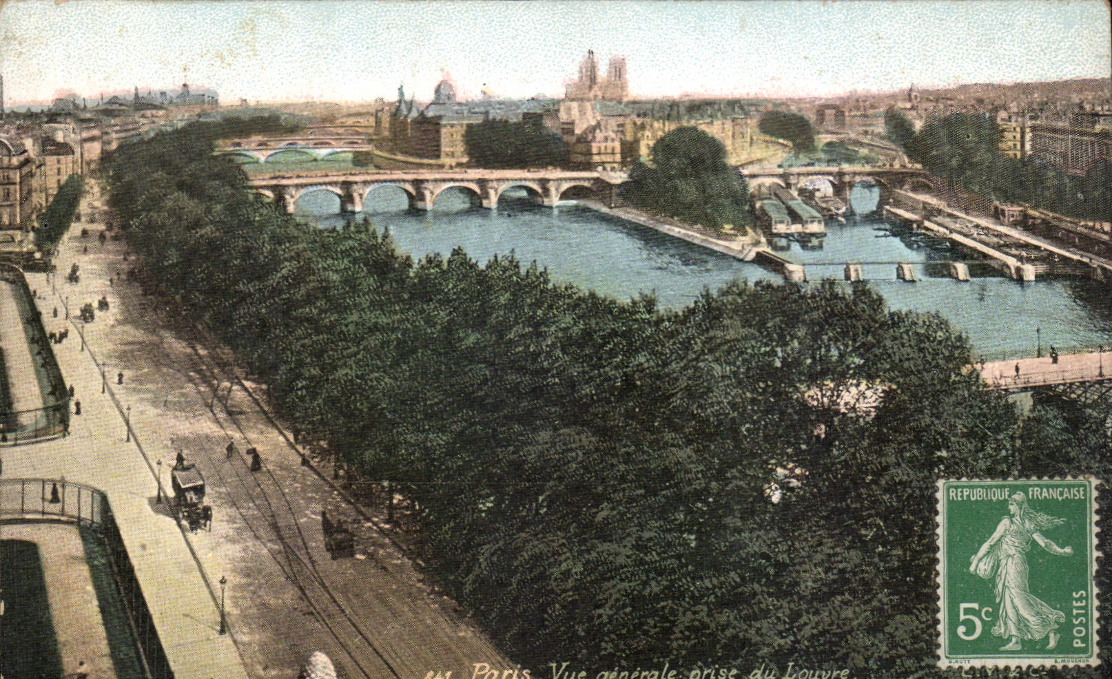 Paris CPA Vue generale prise du Louvre